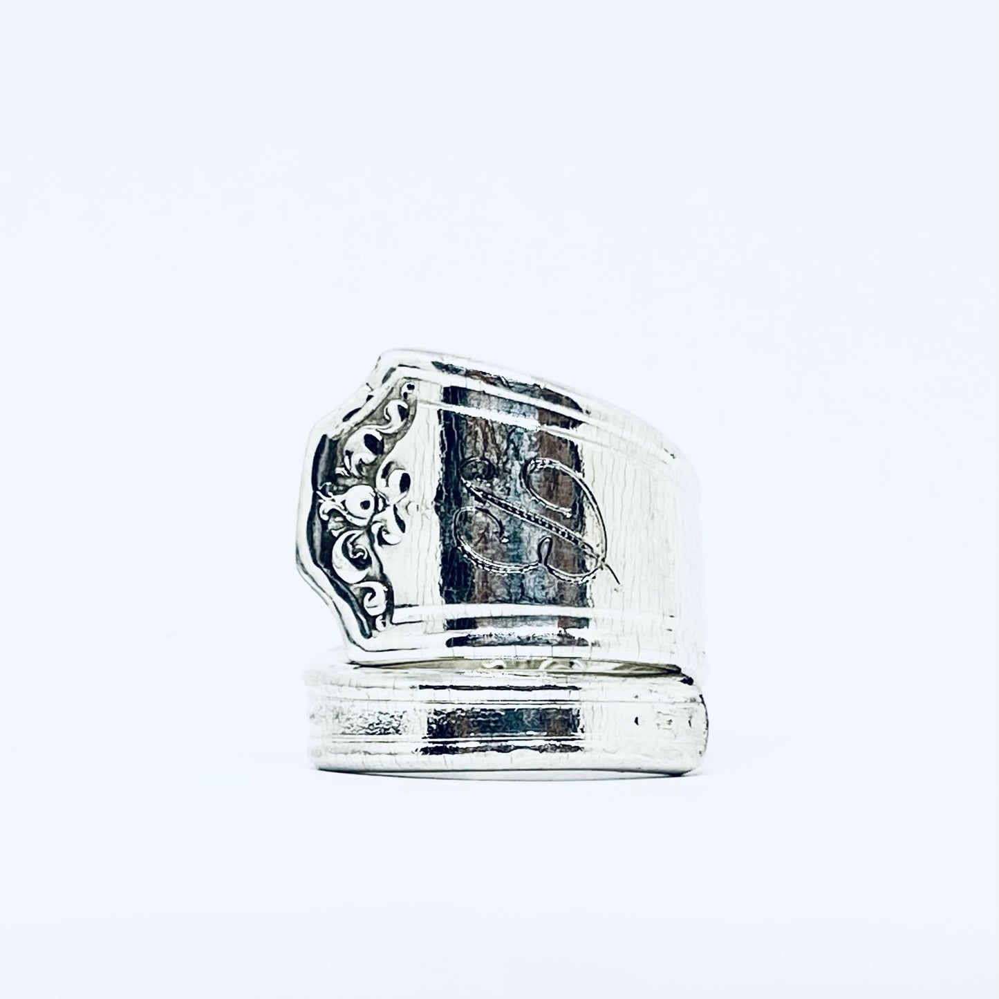 Anello Artigianale INIZIALE B Realizzato con Antica posata in Argento (Prima Metà del '900)
