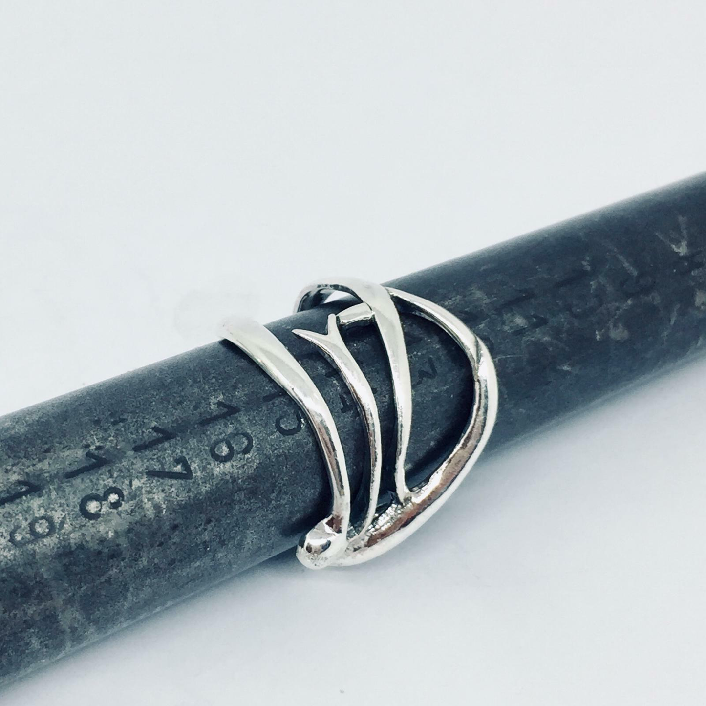 Anello Artigianale GATTO VIPPY Mod. SPILLA Realizzato con Antica spilla in Argento (Prima Metà del ’900)