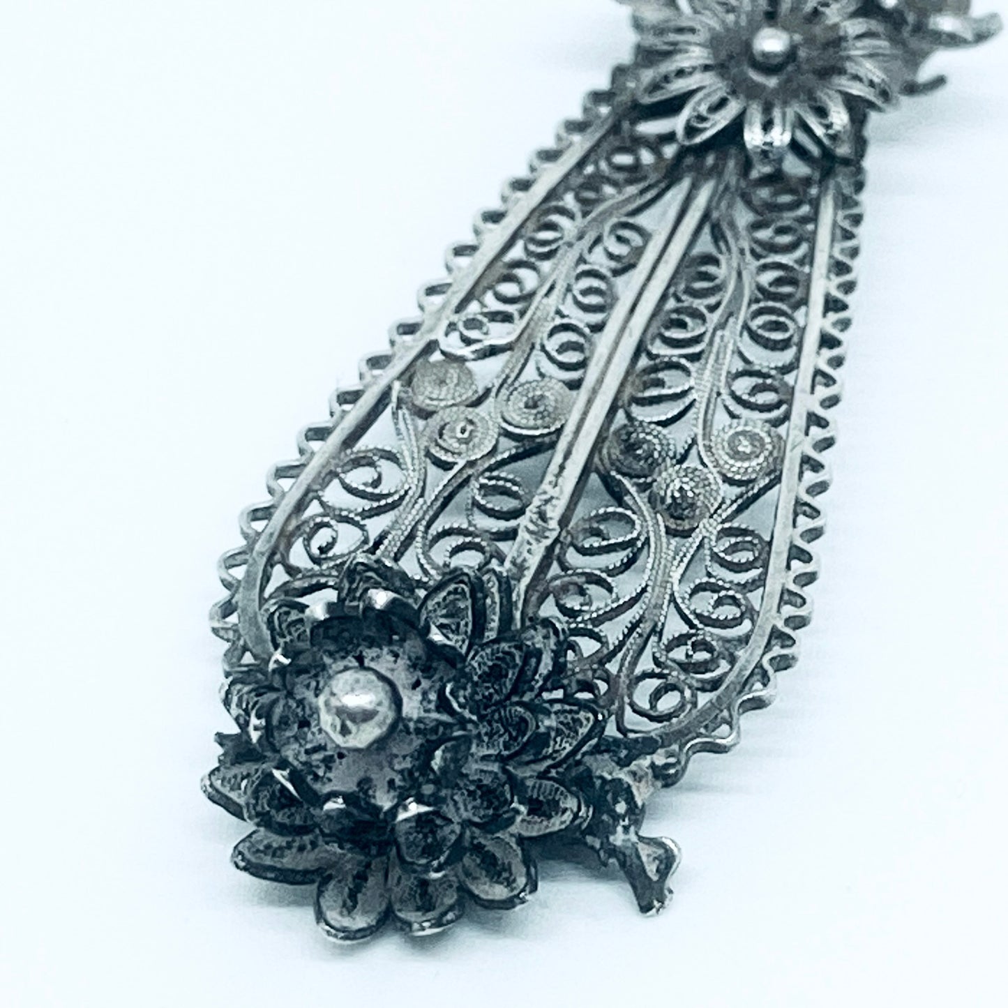 Pendente Artigianale FILIGRANA Mod. MANICO Realizzato con Antica Posata in Argento (Prima Metà del ’900)