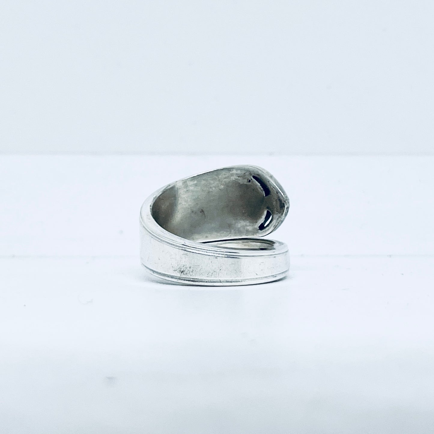 Anello Artigianale Mod. SPIRALE Realizzato con Antica posata in Argento (Prima Metà del ’900)