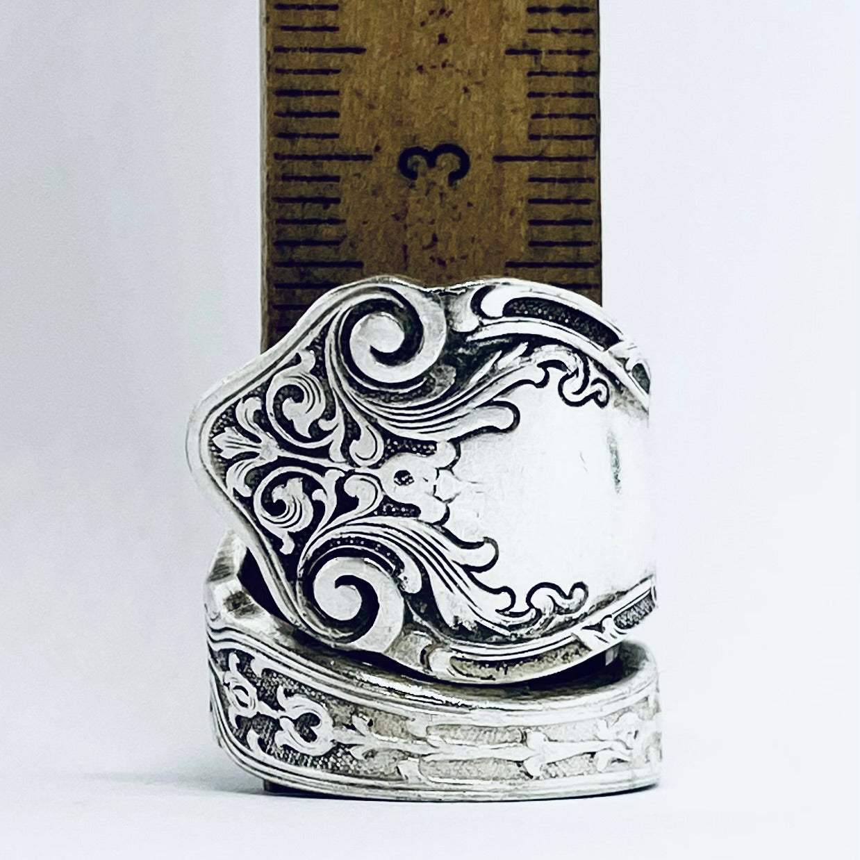Anello Artigianale Mod. SPIRALE Realizzato con Antica posata in Argento (Prima Metà del ’900)
