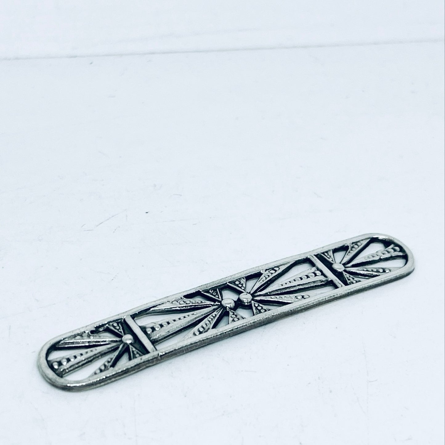 Anello Artigianale ASTRO Mod. SPILLA Realizzato con Antica spilla in Argento (Prima Metà del ’900)