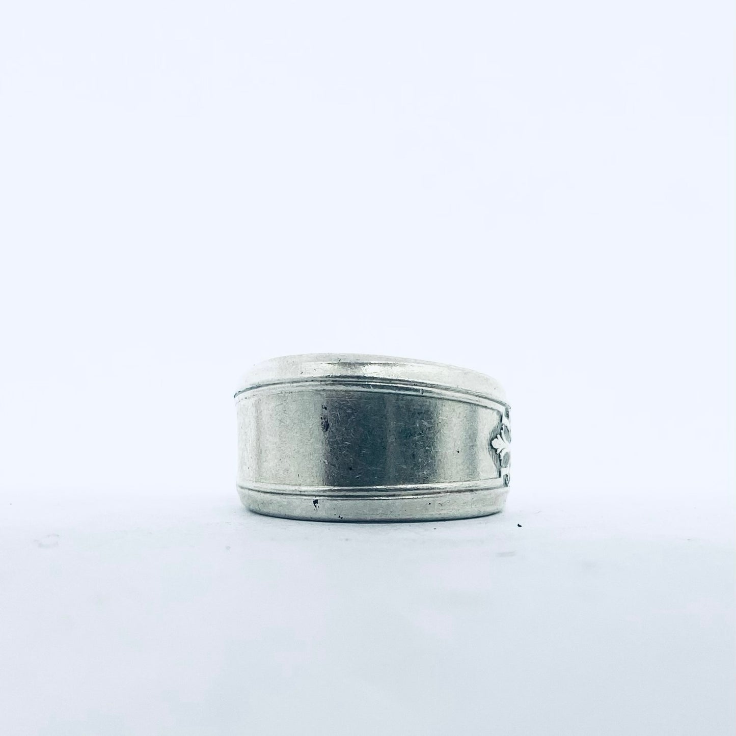 Anello Artigianale Mod. CLASSICO Realizzato con Antica posata in Argento (Prima Metà del ’900)