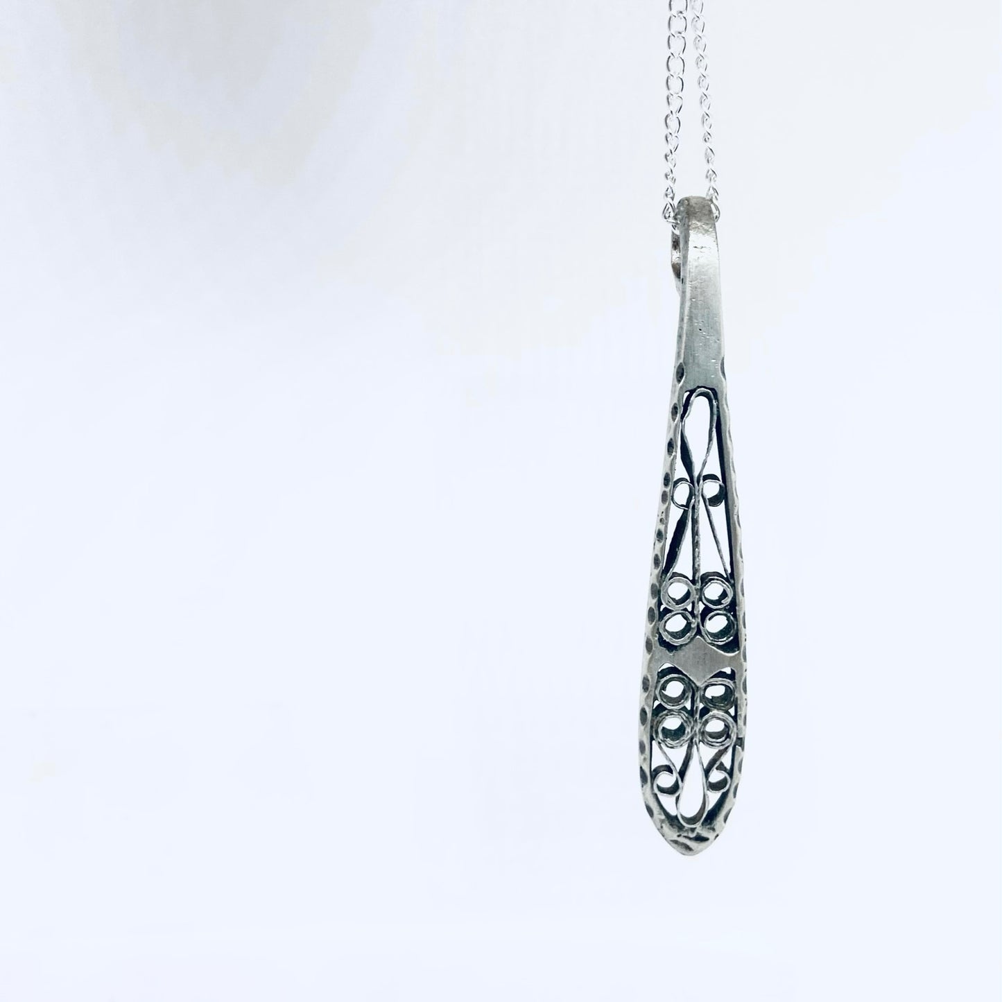 Pendente Artigianale Mod. MANICO Realizzato con Antica Posata in Argento (Prima Metà del ’900)