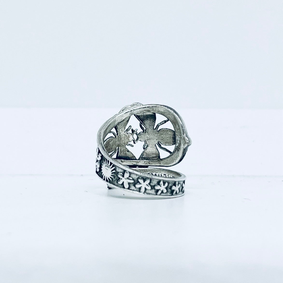 Anello Artigianale API Mod. SPIRALE Realizzato con Antica posata in Argento (Prima Metà del ’900)