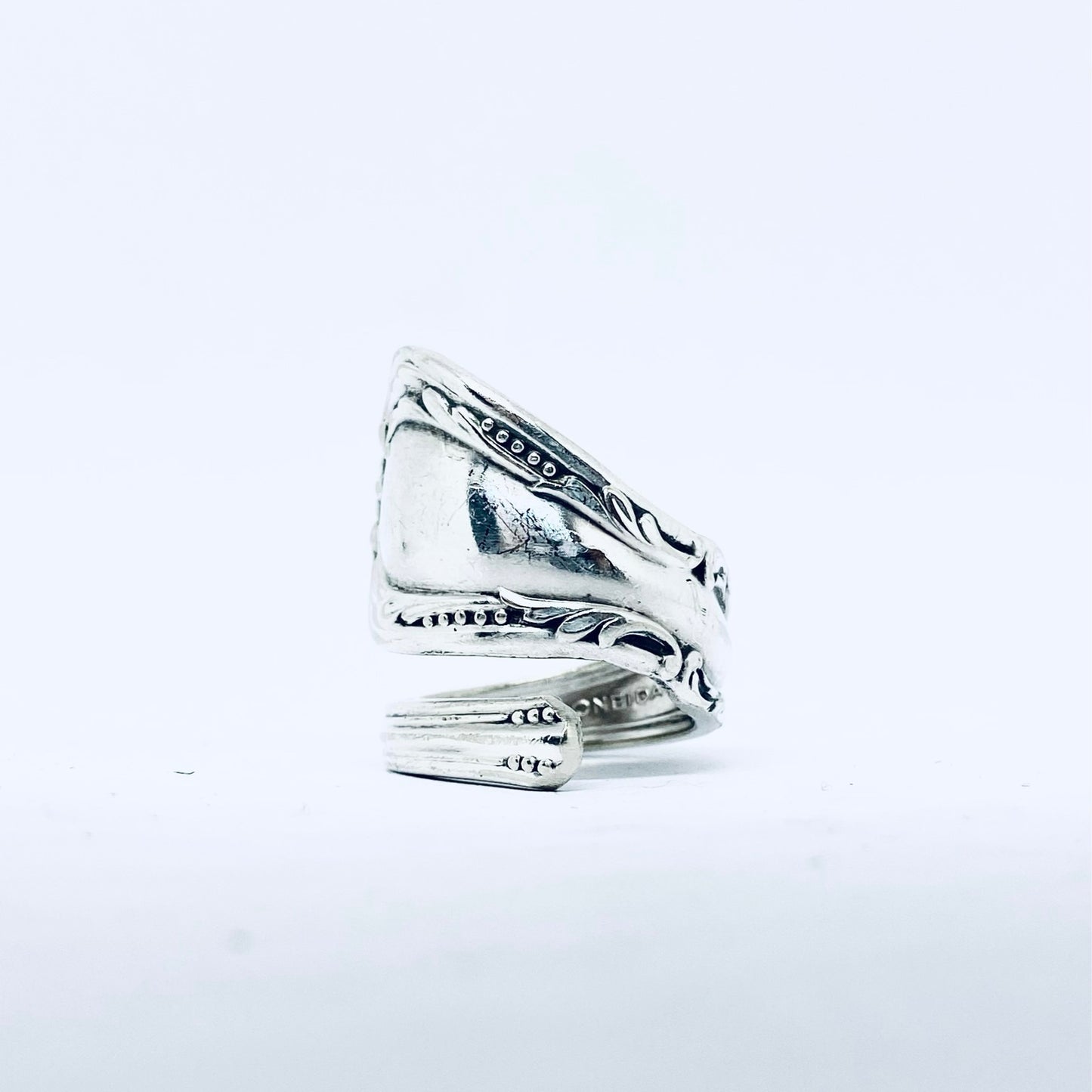 Anello Artigianale Mod. SPIRALE Realizzato con Antica posata in Argento (Prima Metà del ’900)