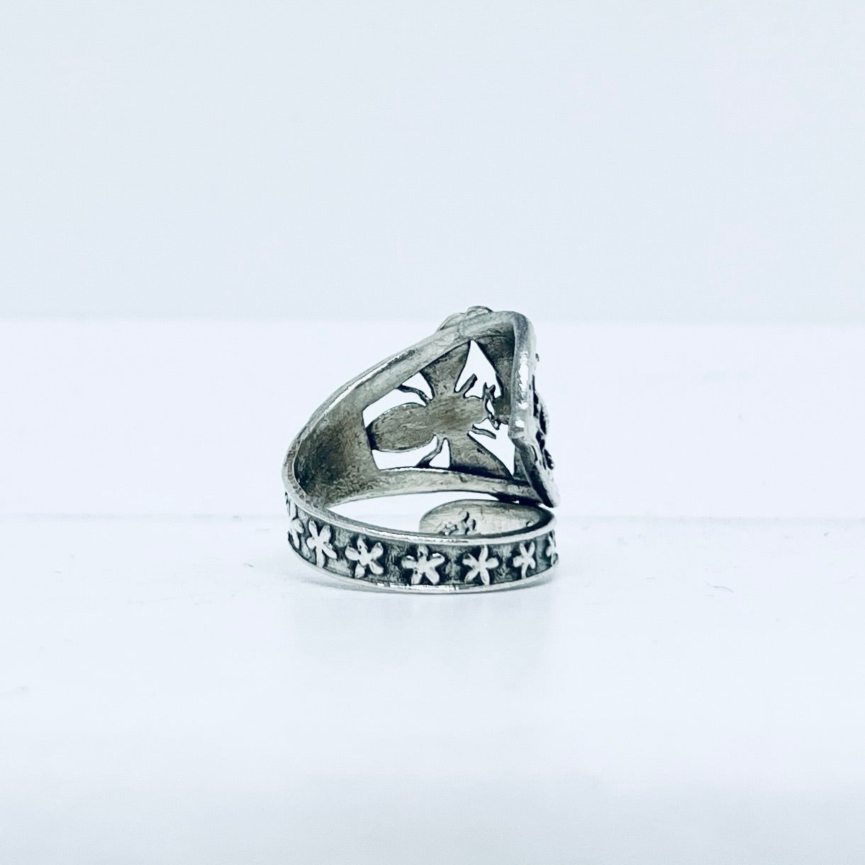 Anello Artigianale API Mod. SPIRALE Realizzato con Antica posata in Argento (Prima Metà del ’900)