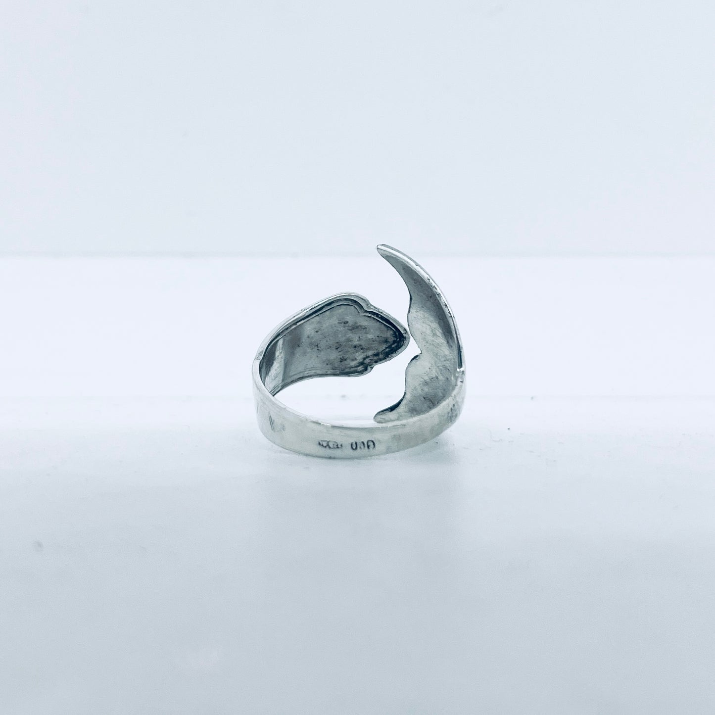 Anello Artigianale Mod. MINICODA#09 Realizzato con Antica posata in Argento (Prima Metà del ’900)