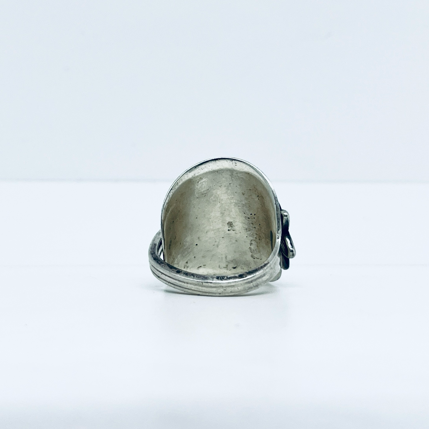 Anello Artigianale STELLA ALPINA Mod. INTERO Realizzato con intero Antico Cucchiaino in Argento (Prima Metà del ’900)