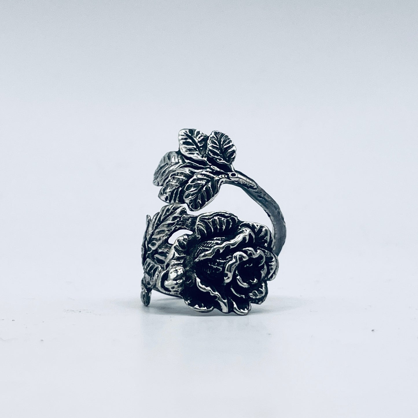 Anello Artigianale ROSA&FOGLIA Mod. PINZETTA Realizzato con Antica posata in Argento 835 (Prima Metà del ’900)