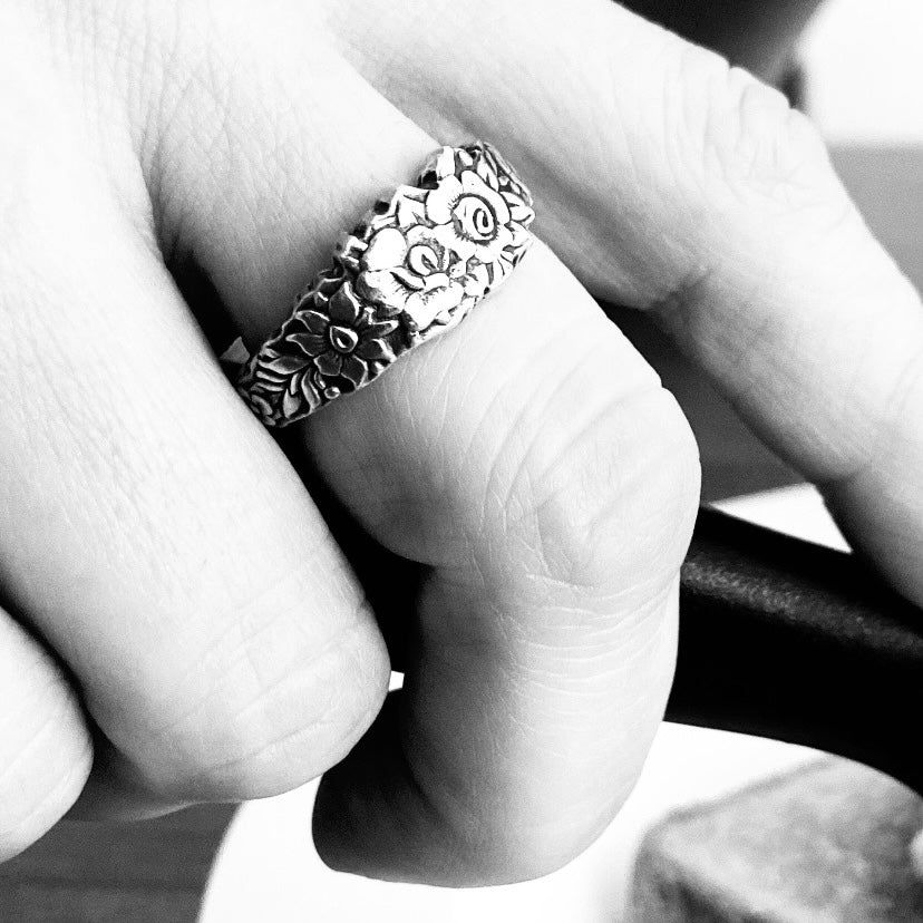 Anello Artigianale FEDINA ROSE Mod. CLASSICO Realizzato con intero Antica Forchetta in Argento (Prima Metà del ’900)