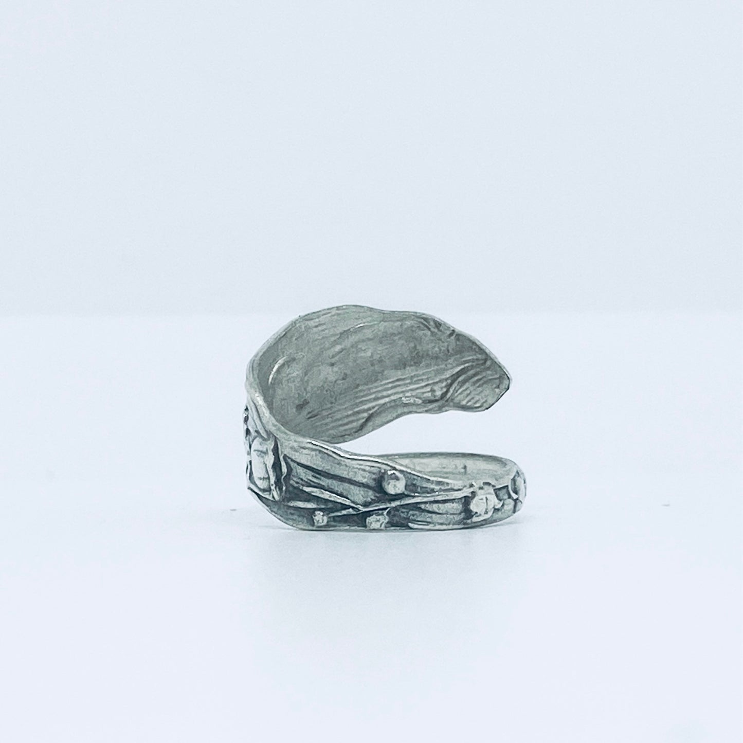 Anello Artigianale MUGHETTO Mod. CLASSICO/SPIRALE Realizzato con Antica posata in Argento (Prima Metà del ’900)