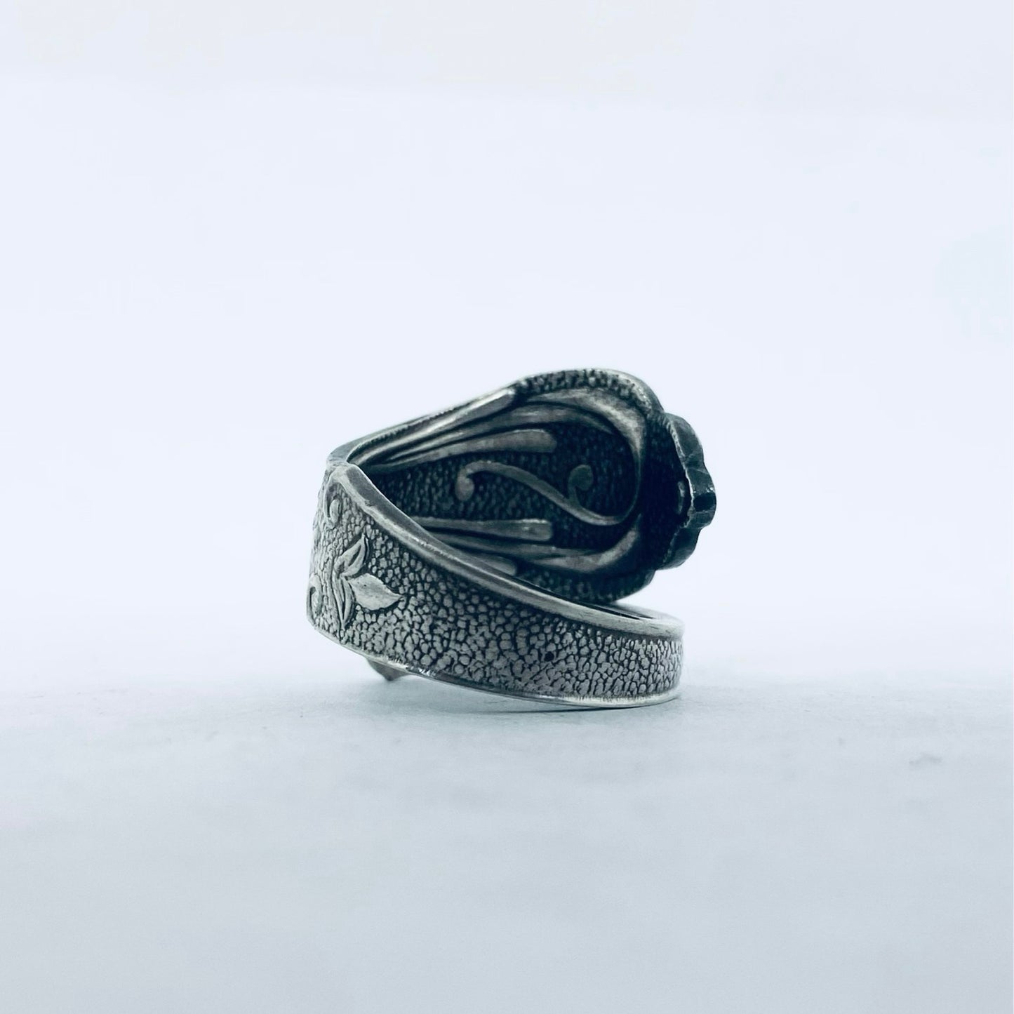 Anello Artigianale RUSSIA Mod. CLASSICO/SPIRALE Realizzato con Antica posata in Argento (Prima Metà del ’900)