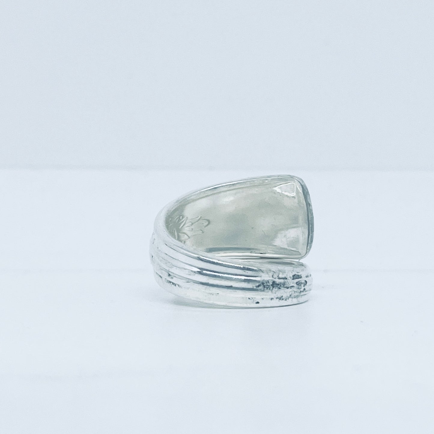 Anello Artigianale Mod. SPIRALE Realizzato con Antica posata in Argento (Prima Metà del ’900)