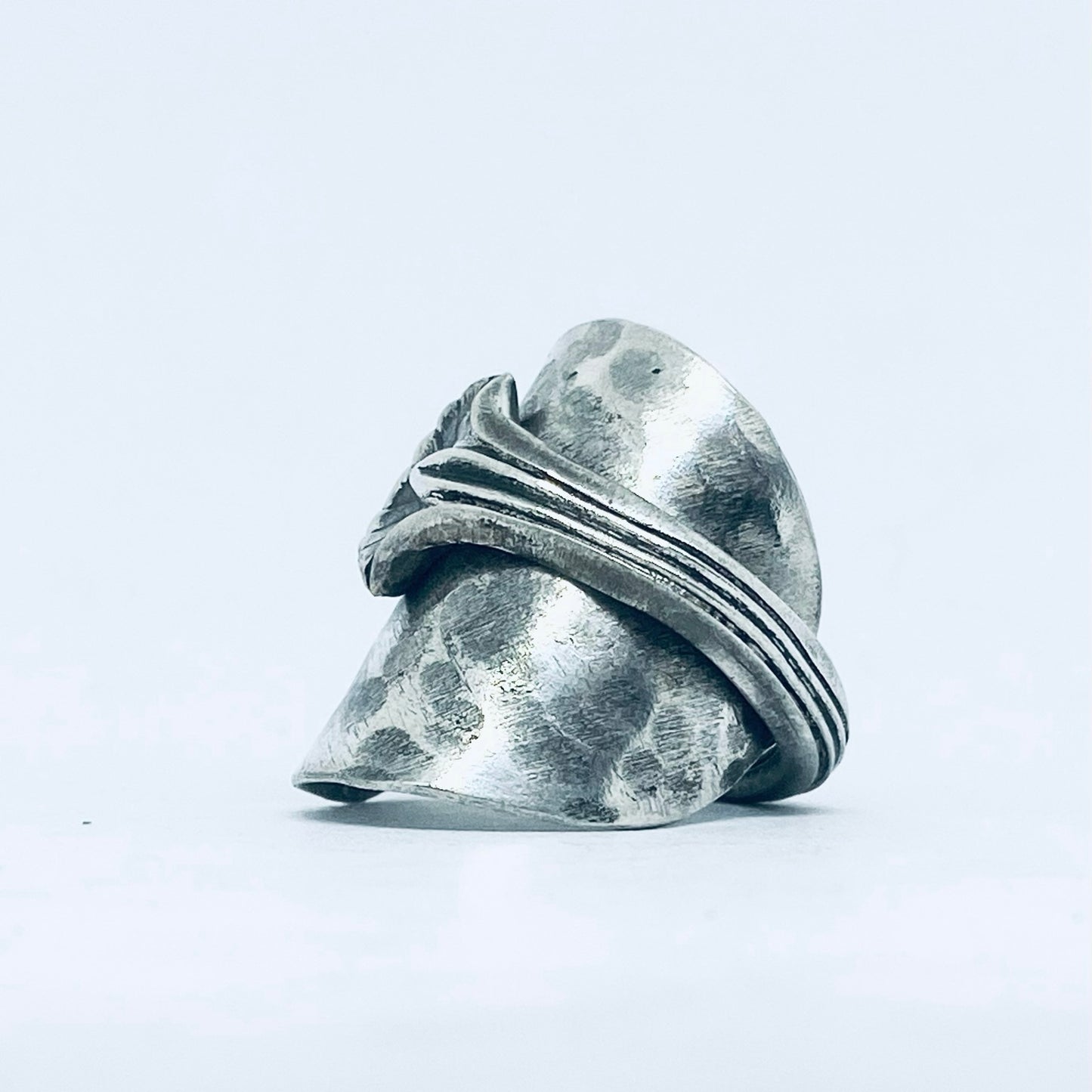 Anello Artigianale Mod. INTERO Realizzato con intero Antico Cucchiaino in Argento (Prima Metà del ’900)