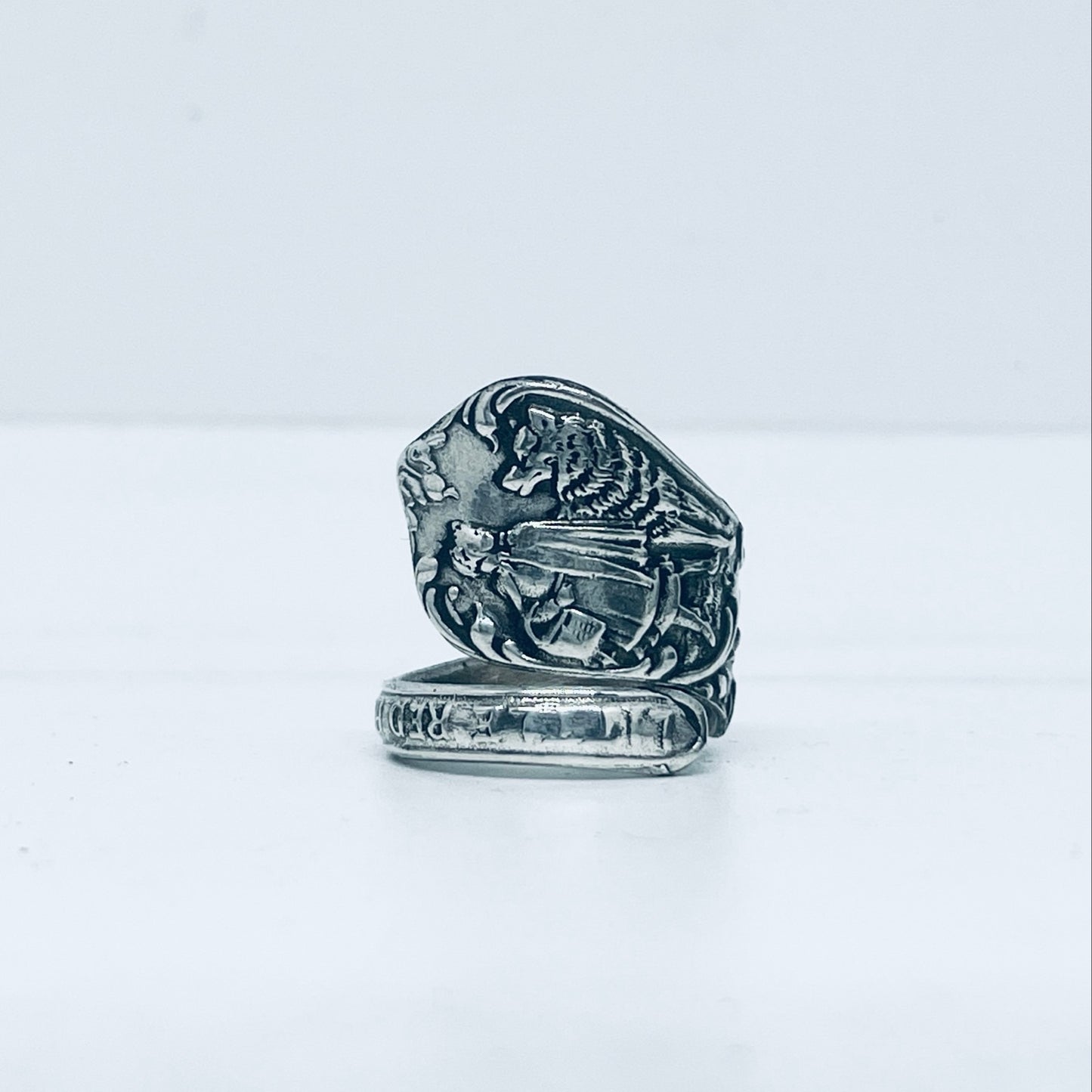 Anello Artigianale CAPPUCCETTO ROSSO Mod. SPIRALE Realizzato con Antica posata in Argento (Prima Metà del ’900)