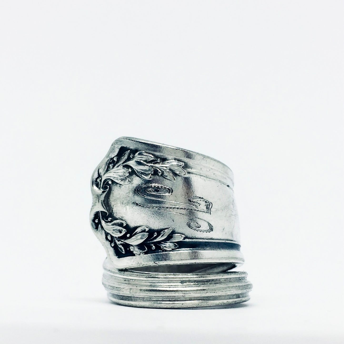Anello Artigianale con Iniziale N