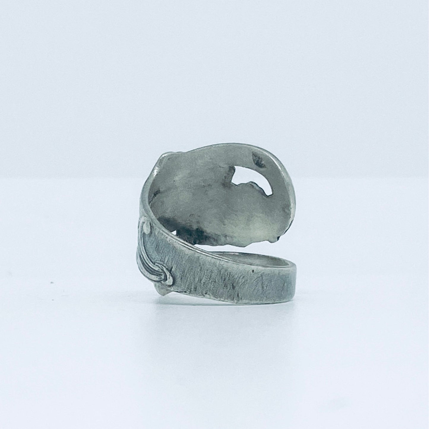 Anello Artigianale FIORE LIBERTY Mod. CLASSICO/SPIRALE Realizzato con Antica posata in Argento (Prima Metà del ’900)