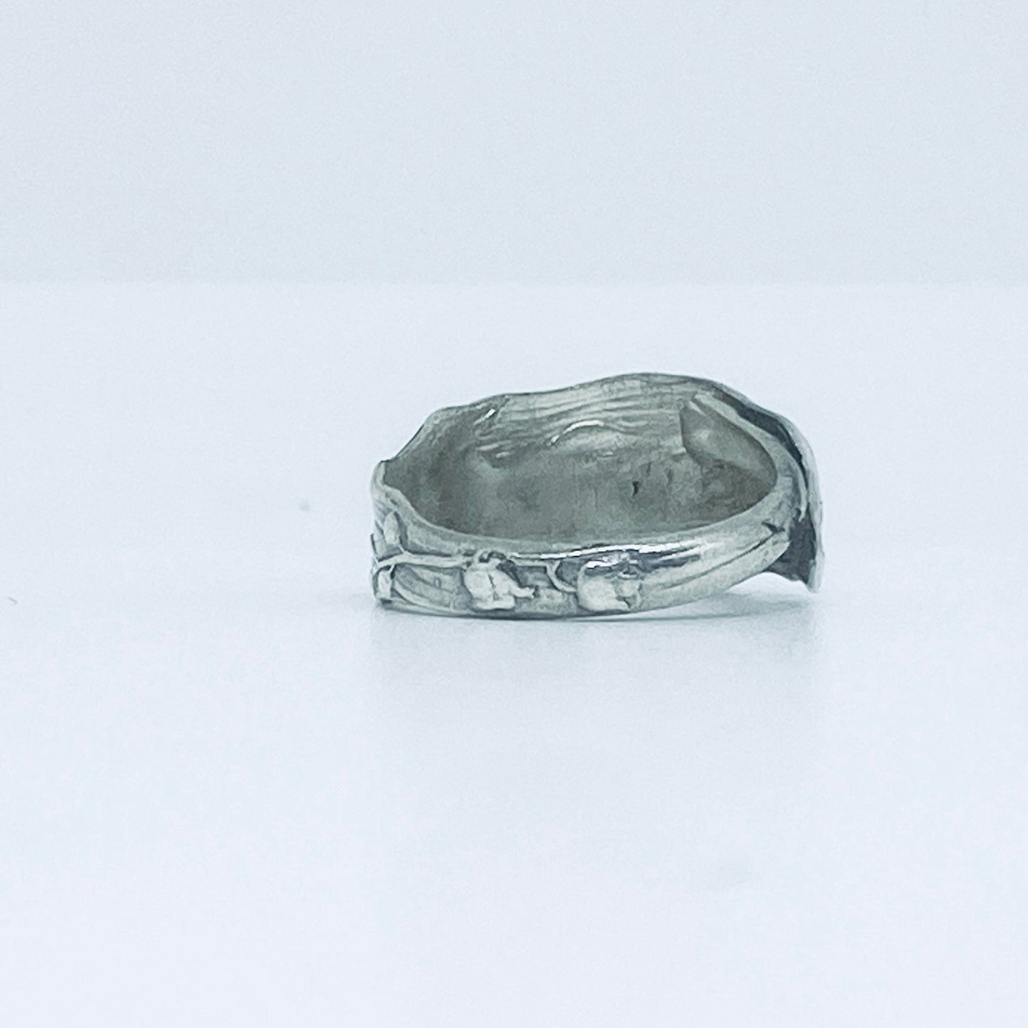 Anello Artigianale MUGHETTO Mod. CLASSICO/SPIRALE Realizzato con Antica posata in Argento (Prima Metà del ’900)
