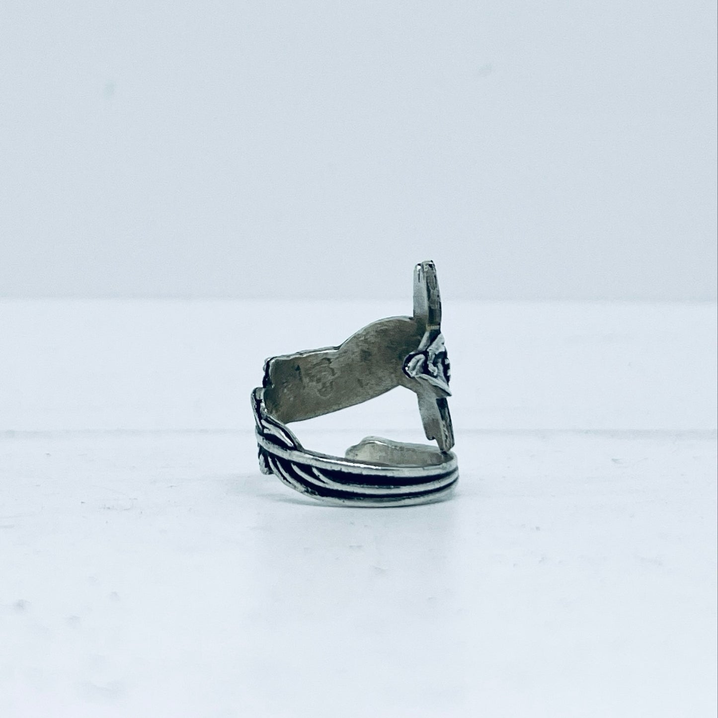 Anello Artigianale LIBELLULA Mod. CLASSICO/SPIRALE Realizzato con Antica posata in Argento (Prima Metà del ’900)