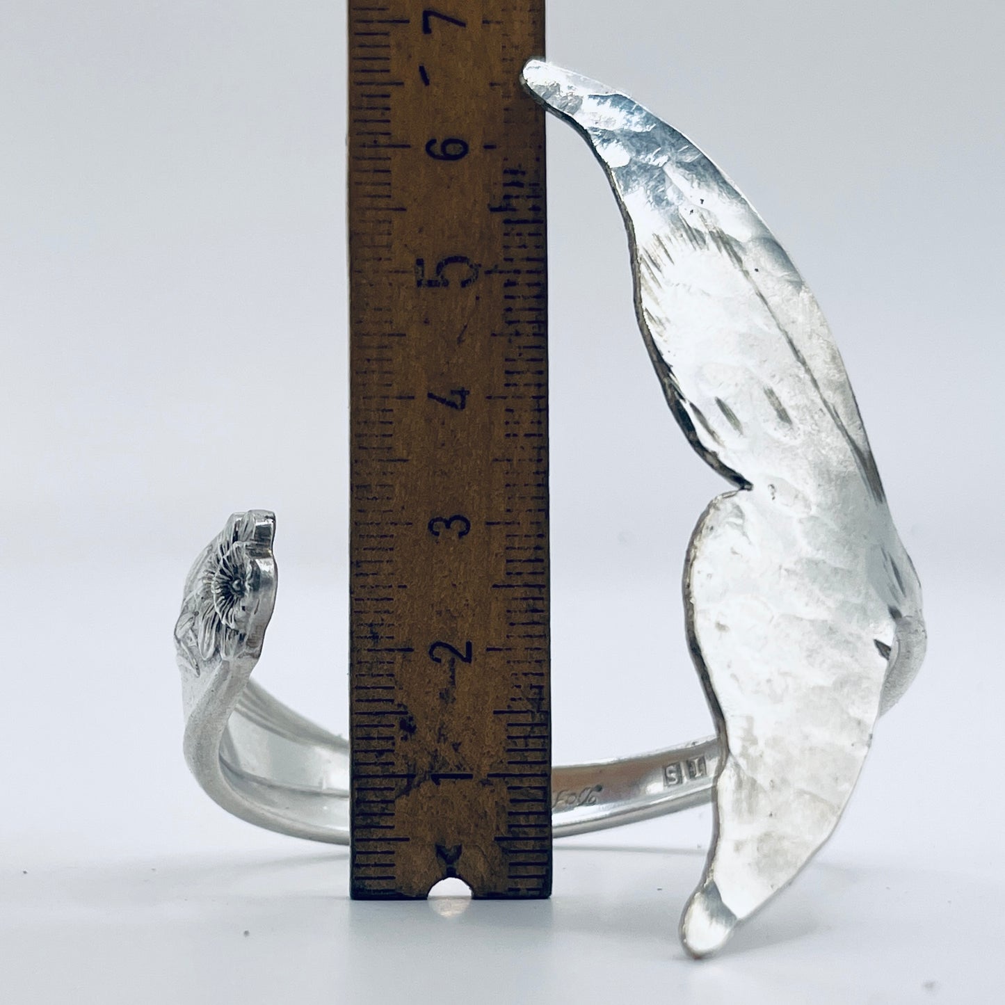 Bracciale Artigianale NARCISO Mod. CODA MARTELLATA Realizzato con Antica posata in Argento (Prima Metà del ’900)