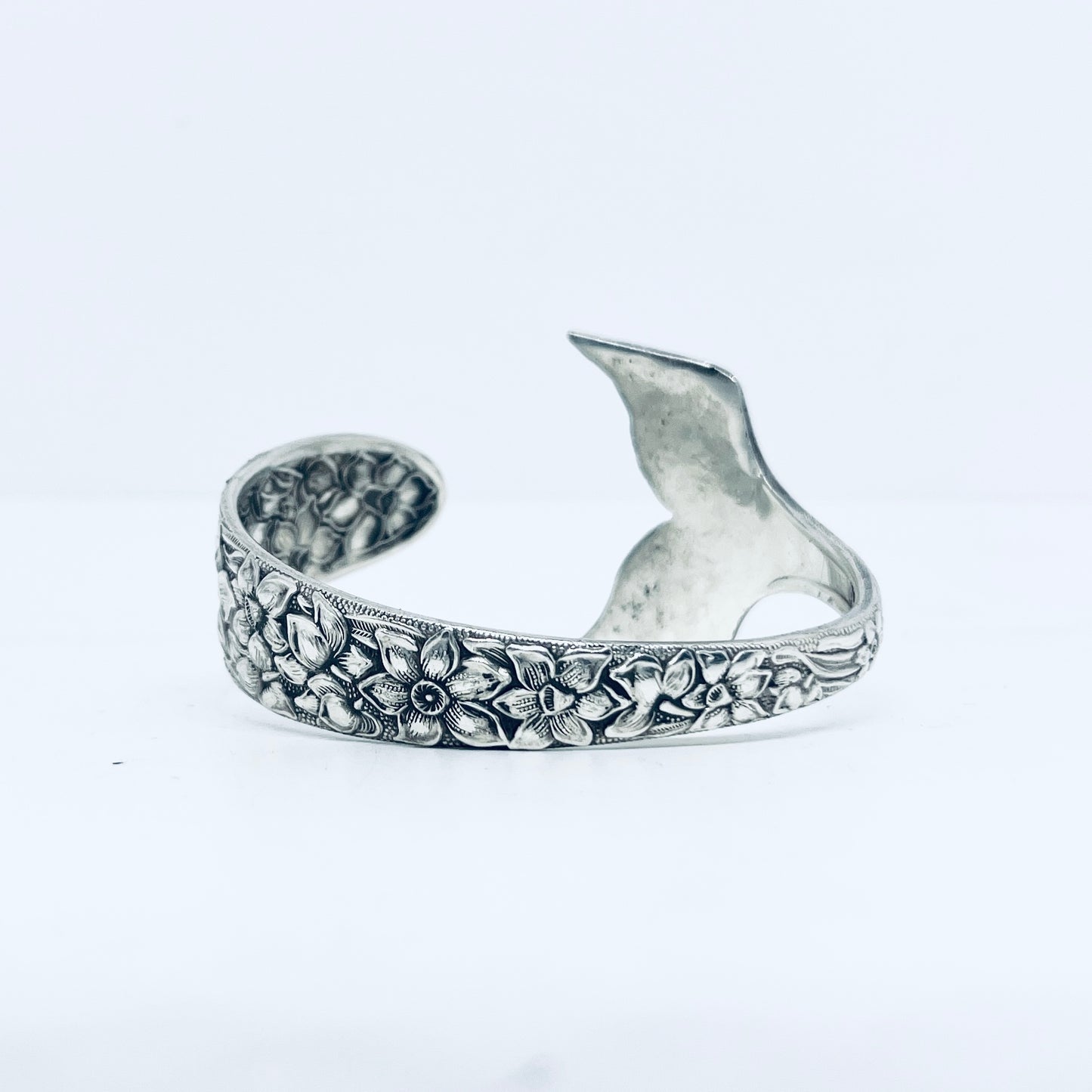 Bracciale Artigianale NARCISI Mod. CODA MARTELLATA Realizzato con Antica posata in Argento (Prima Metà del ’900)