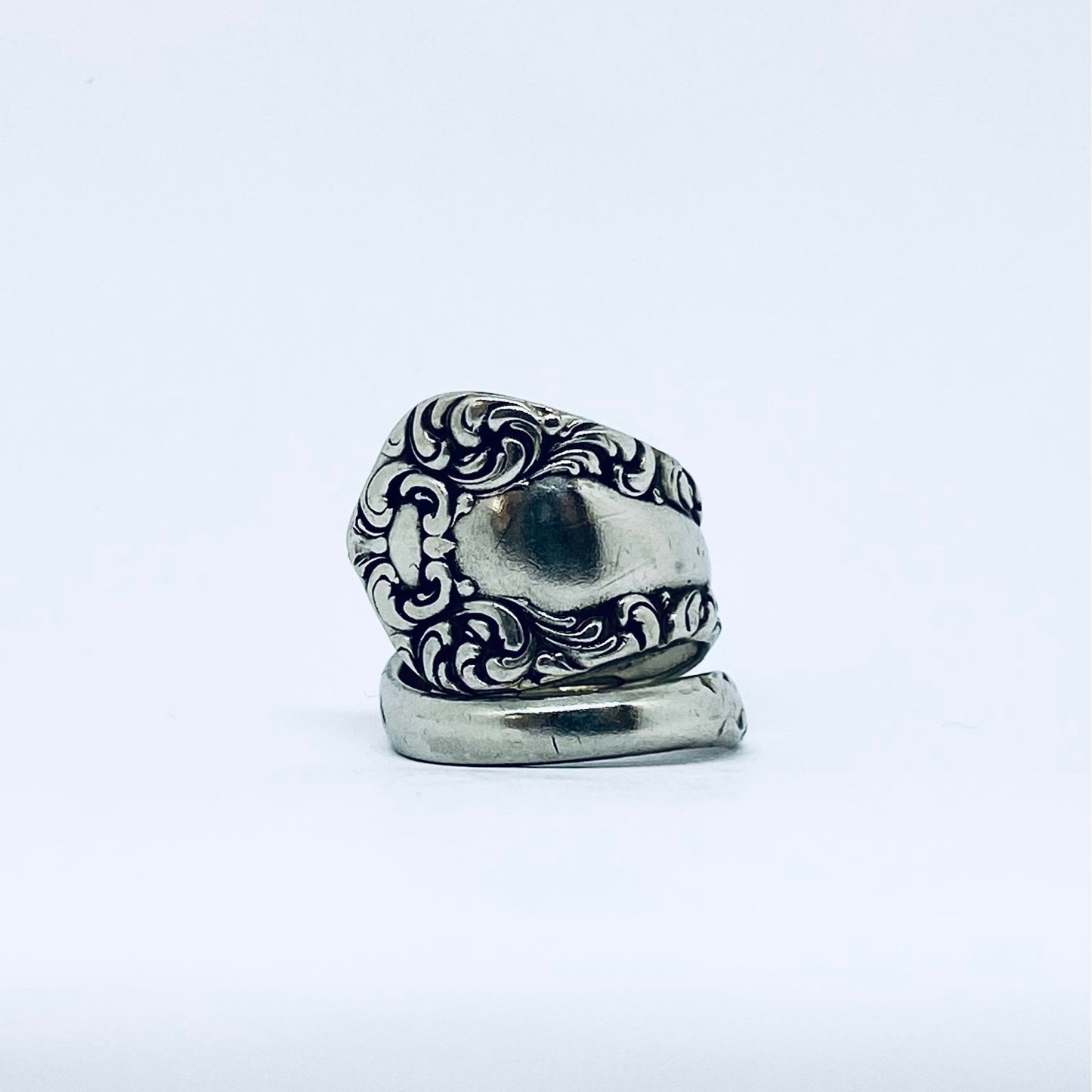 Anello Artigianale Mod. SPIRALE Realizzato con Antica posata in Argento (Prima Metà del ’900)
