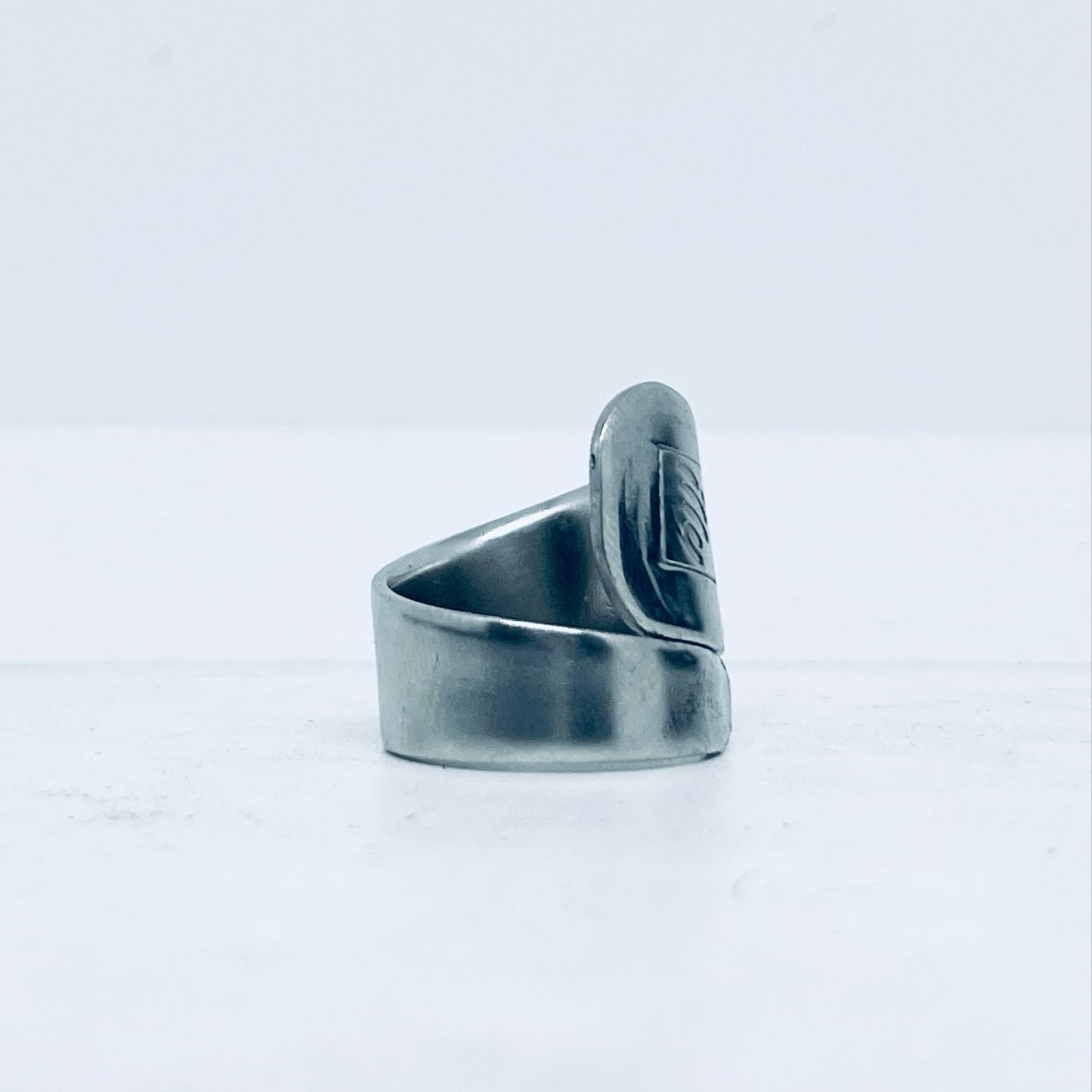 Anello Artigianale ILLY Mod. SPIRALE Realizzato con intero Cucchiaino in Acciaio Inox 18/10