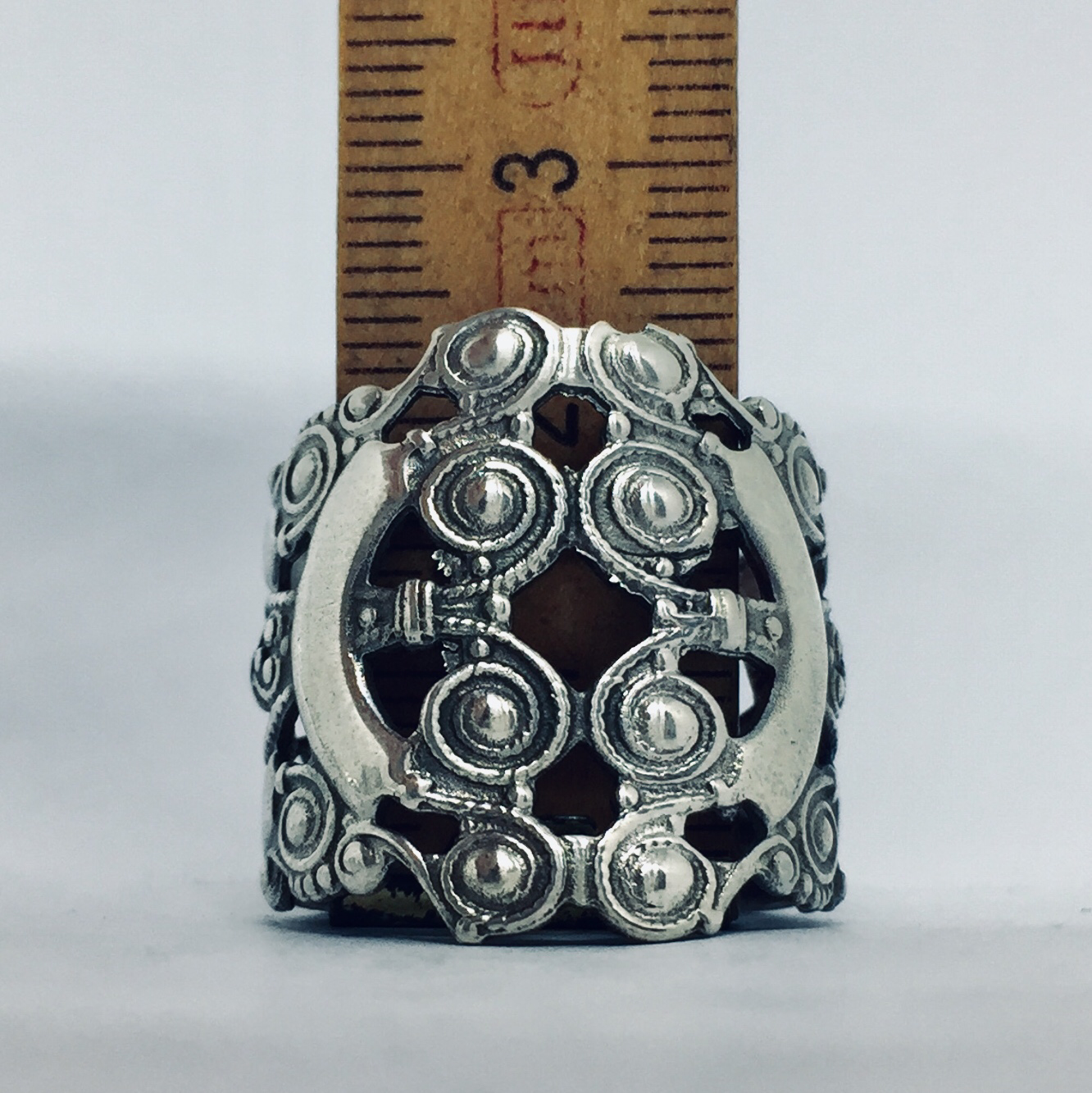 Anello Artigianale “BOCCHETTA SERRATURA SARDA” Realizzato con bocchetta serratura in Argento (Prima Metà del ’900)