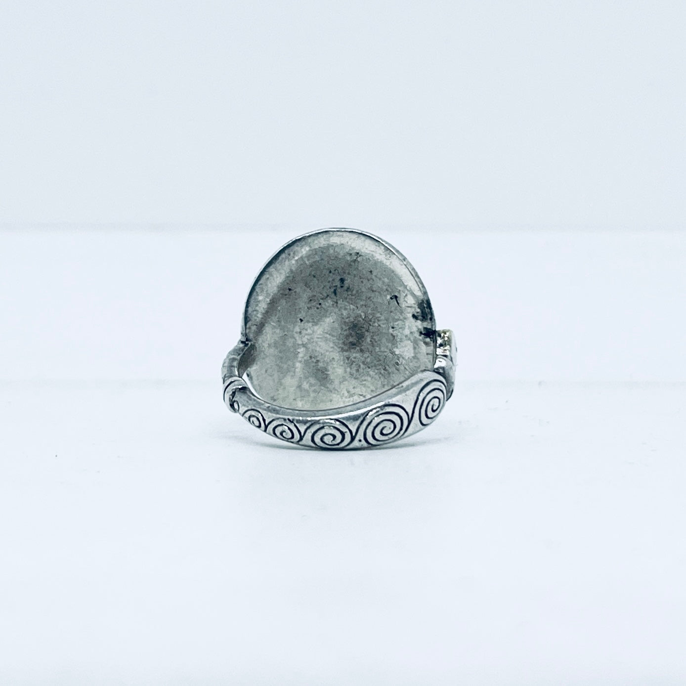 Anello Artigianale CELTICO Mod. FALANGINA Realizzato con intero Antico Cucchiaino in Argento (Prima Metà del ’900)
