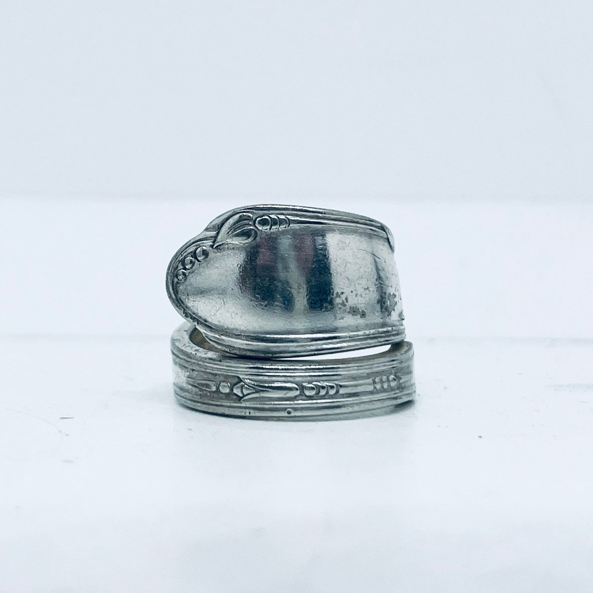 Anello Artigianale Mod. SPIRALE Realizzato con Antica posata in Argento (Prima Metà del ’900)