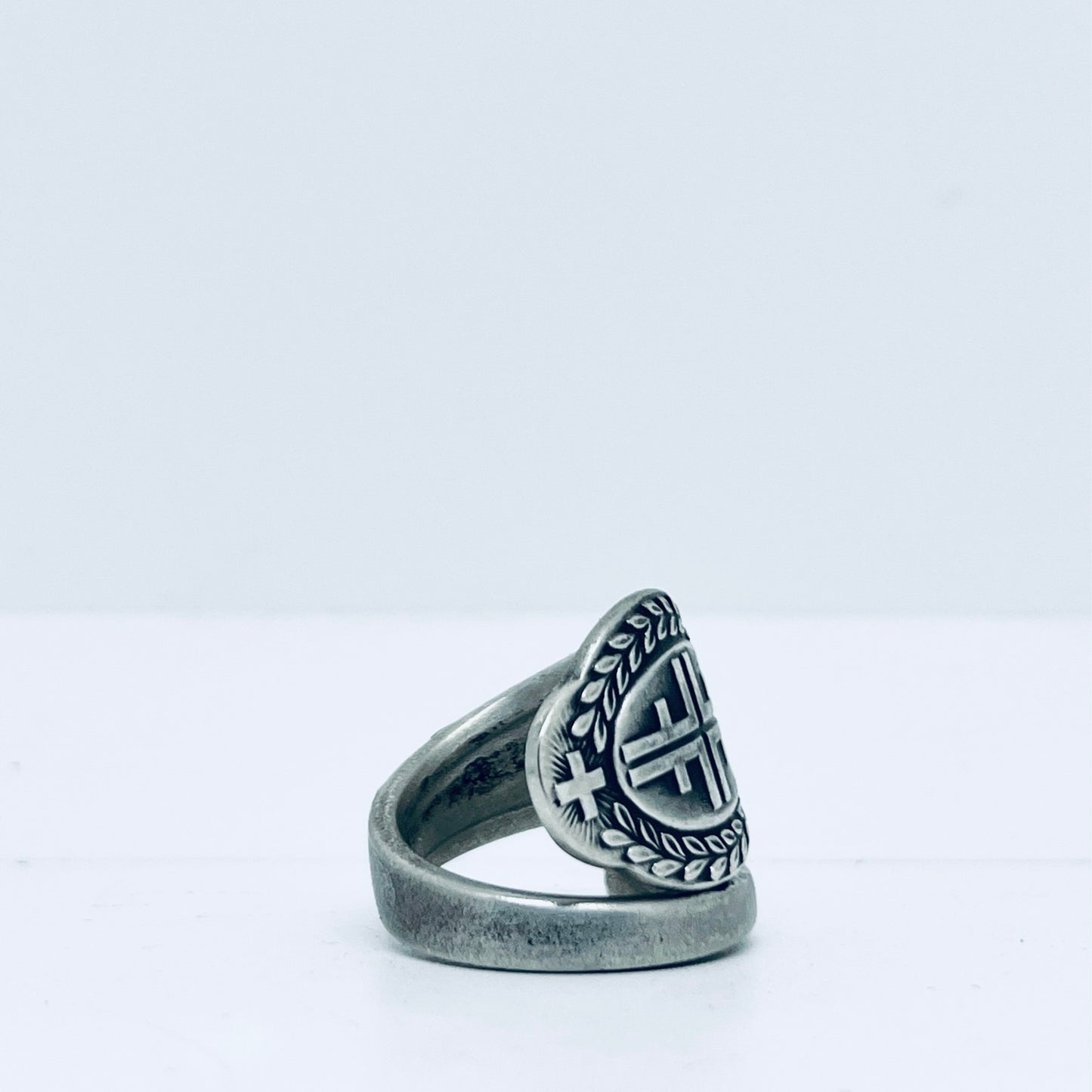Anello Artigianale CROCE GINNASTI 4F Mod. SPIRALE Realizzato con Antica posata in Argento (Prima Metà del ’900)