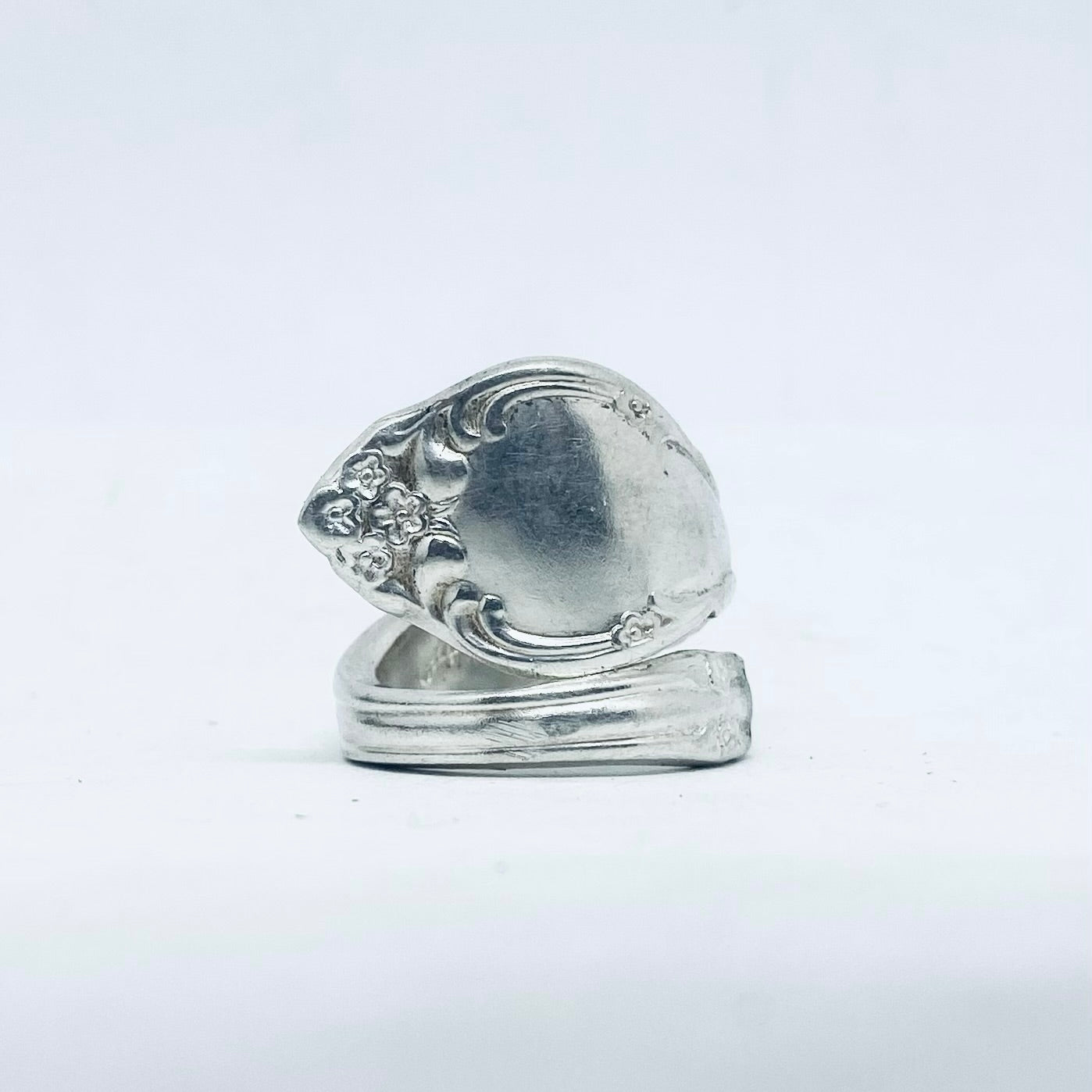Anello Artigianale Mod. SPIRALE Realizzato con Antica posata in Argento (Prima Metà del ’900)