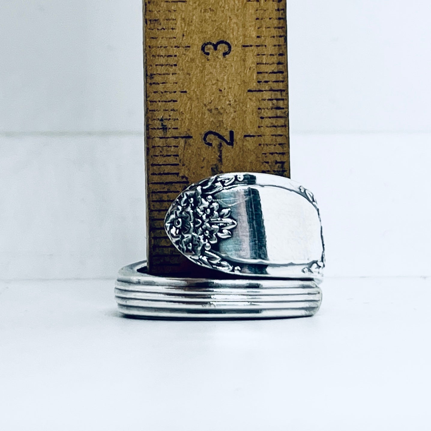Anello Artigianale Mod. SPIRALE Realizzato con Antica posata in Argento (Prima Metà del ’900)
