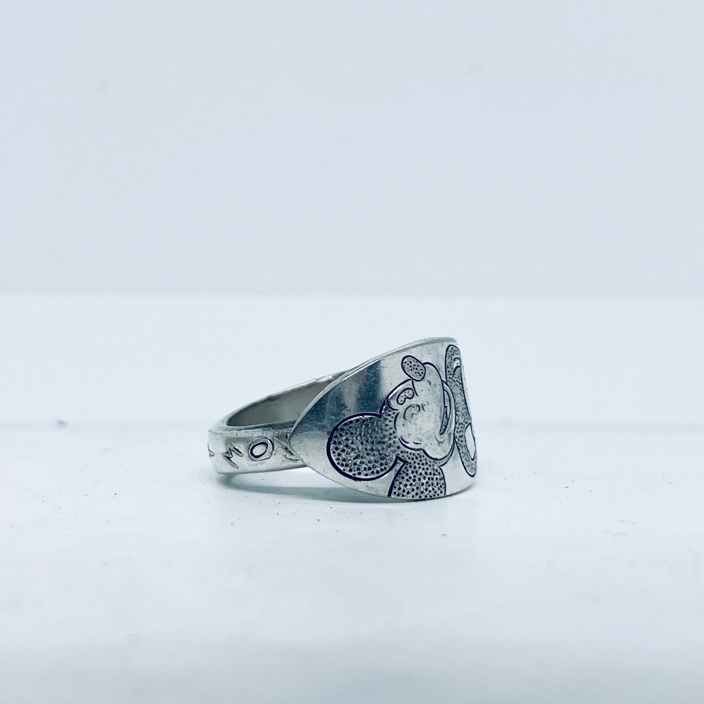 Anello Artigianale MICKEY MOUSE Mod. CLASSICO Realizzato con Antica posata in Argento (Prima Metà del ’900)