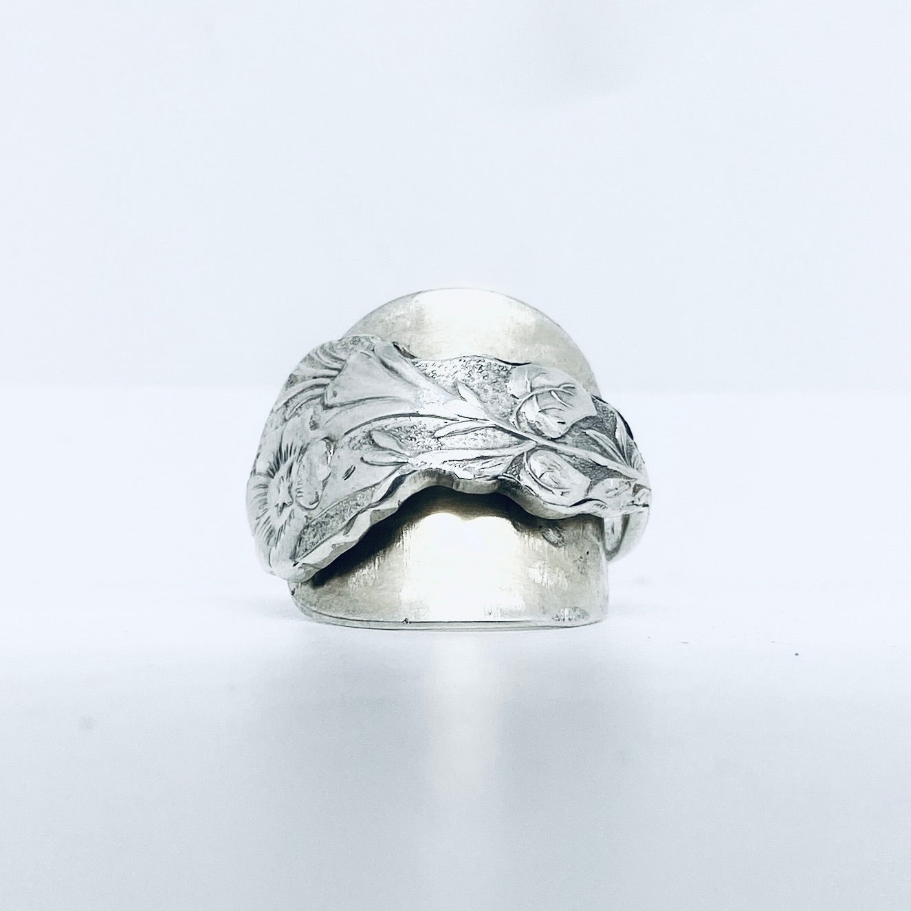 Anello Artigianale FIORE Mod. INTERO Realizzato con intero Antico Cucchiaino in Argento (Prima Metà del ’900)