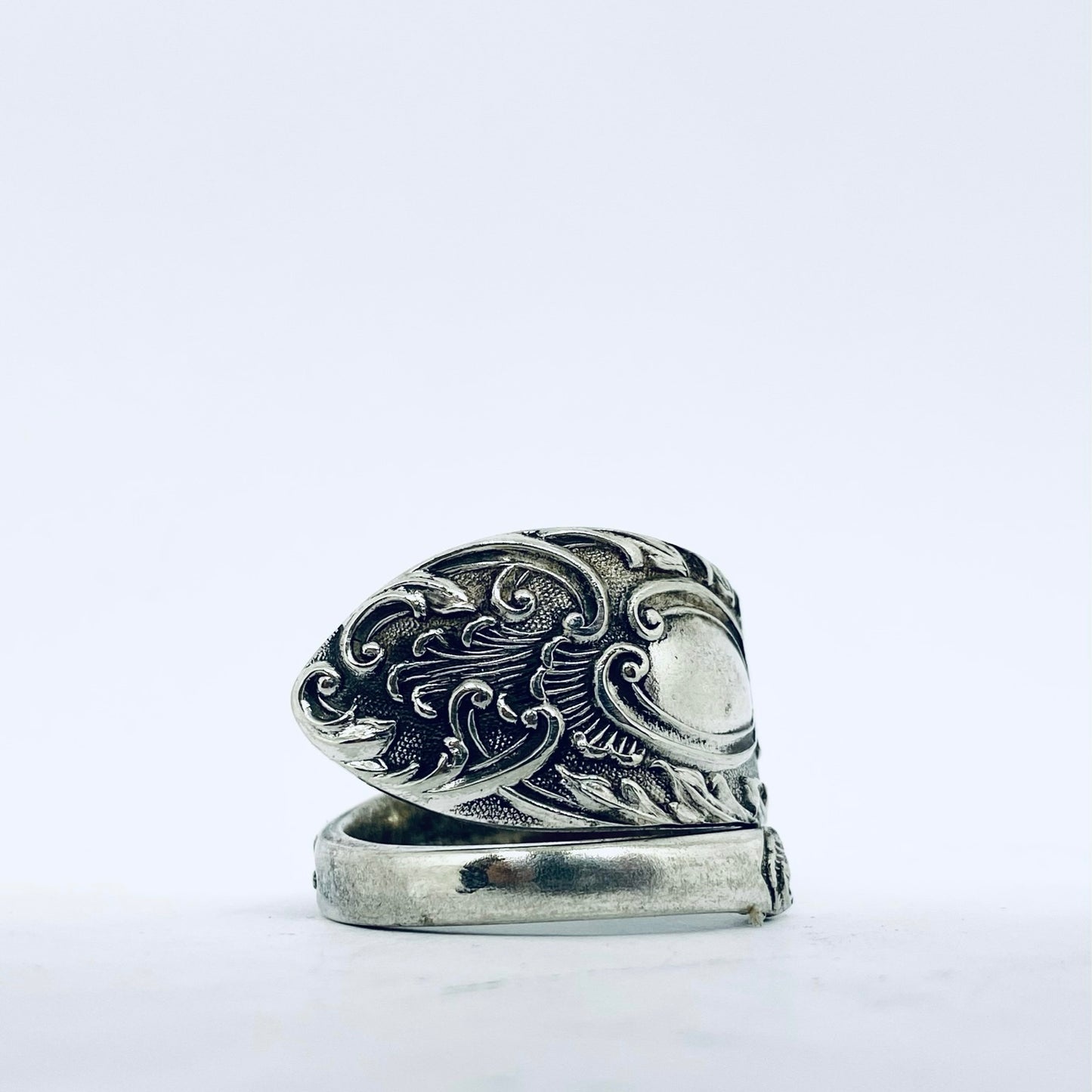 Anello Artigianale Mod. SPIRALE Realizzato con Antica posata in Argento (Prima Metà del ’900)