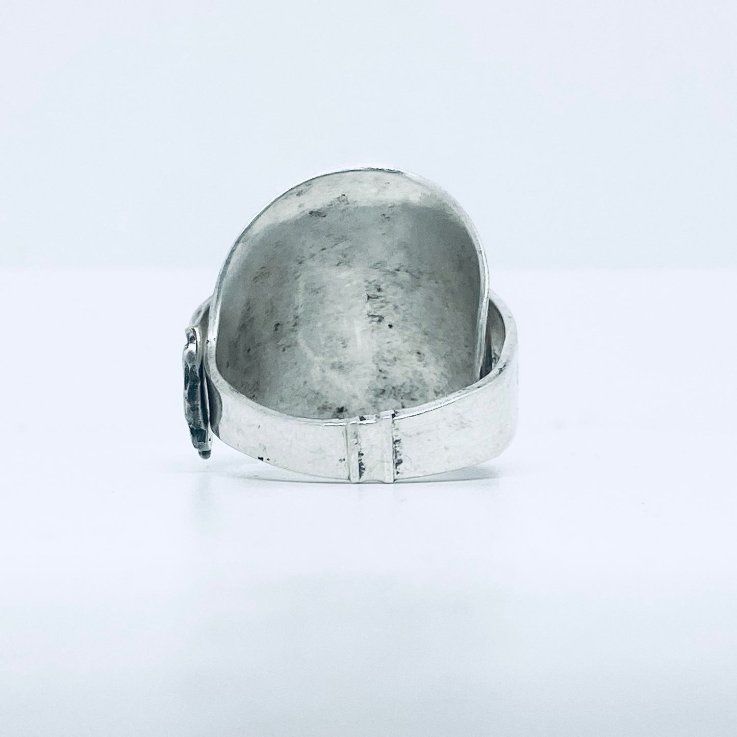 Anello Artigianale LOGO TEDDY02 Mod. INTERO Realizzato con intero Antico Cucchiaino in Argento (Prima Metà del ’900)