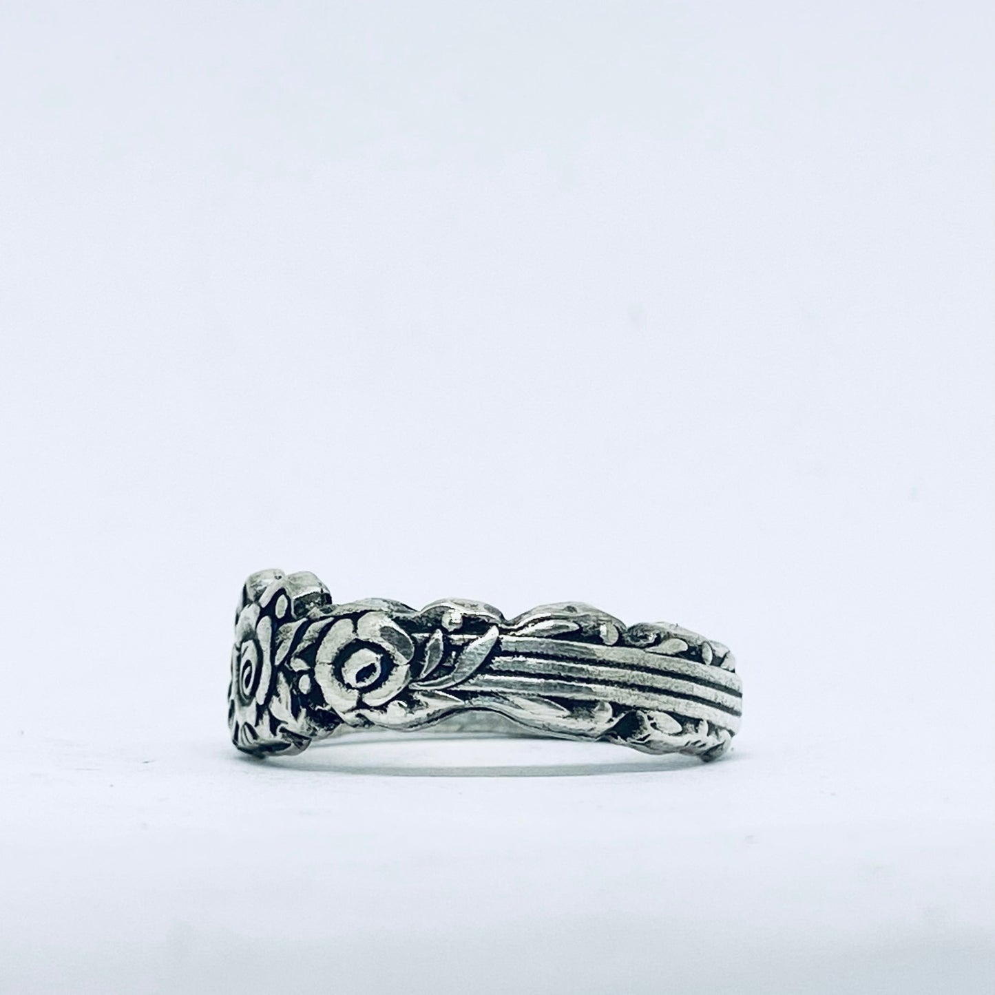 Anello Artigianale FEDINA ROSE Mod. CLASSICO Realizzato con intero Antica Forchetta in Argento (Prima Metà del ’900)