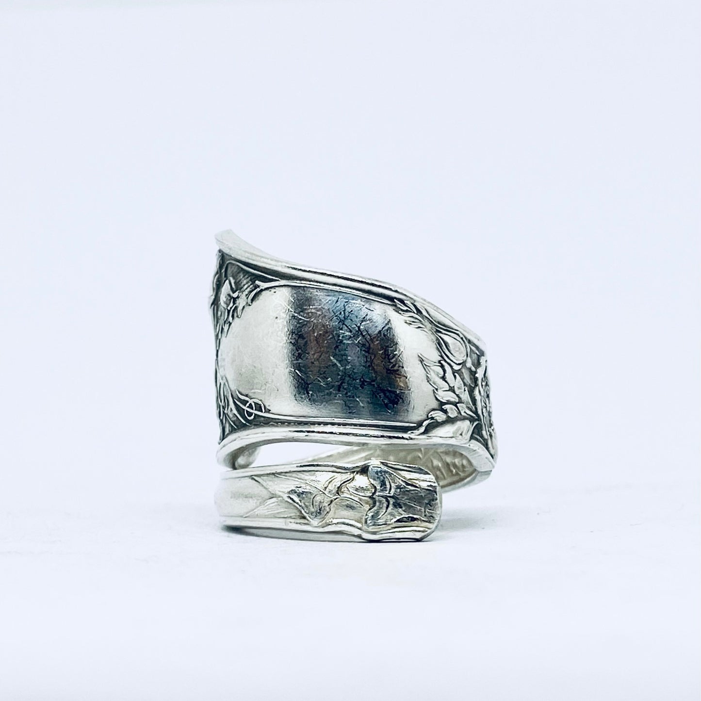 Anello Artigianale CAMPANULA Mod. SPIRALE Realizzato con Antica posata in Argento (Prima Metà del ’900)