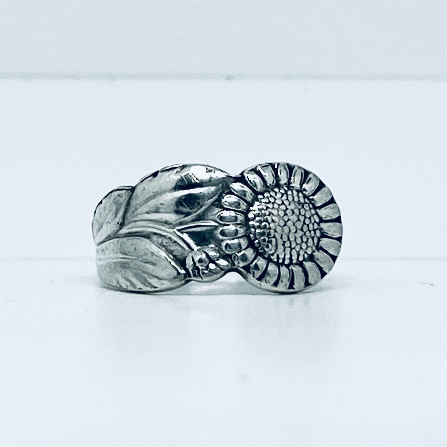 Anello Artigianale GIRASOLE Mod. CLASSICO Realizzato con Antica posata in Argento (Prima Metà del ’900)