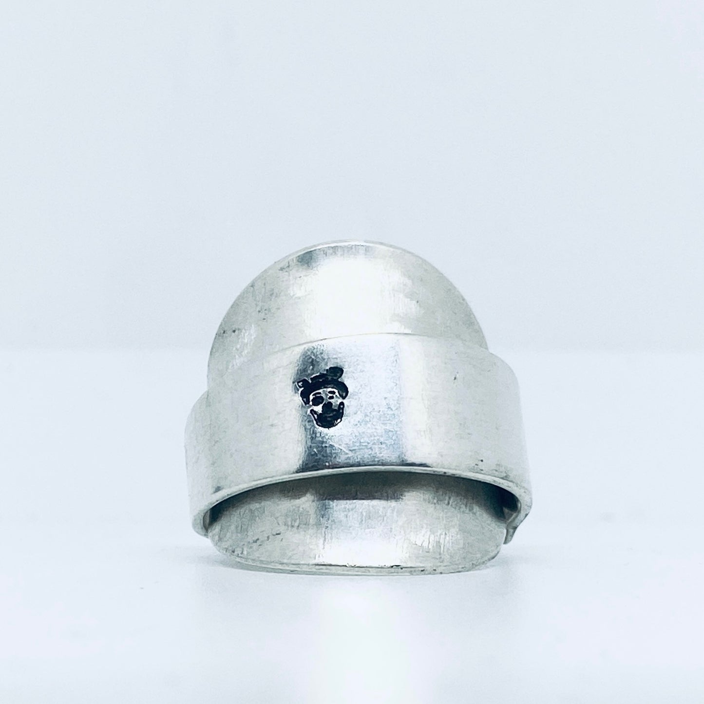 Anello Artigianale LOGO TEDDY02 Mod. INTERO Realizzato con intero Antico Cucchiaino in Argento (Prima Metà del ’900)