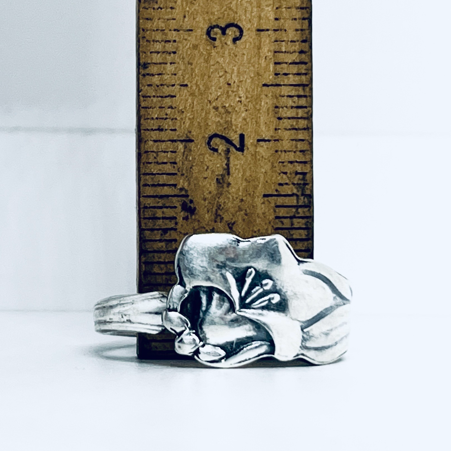 Anello Artigianale CAMPANULA Mod. CLASSICO Realizzato con Antica posata in Argento (Prima Metà del ’900)