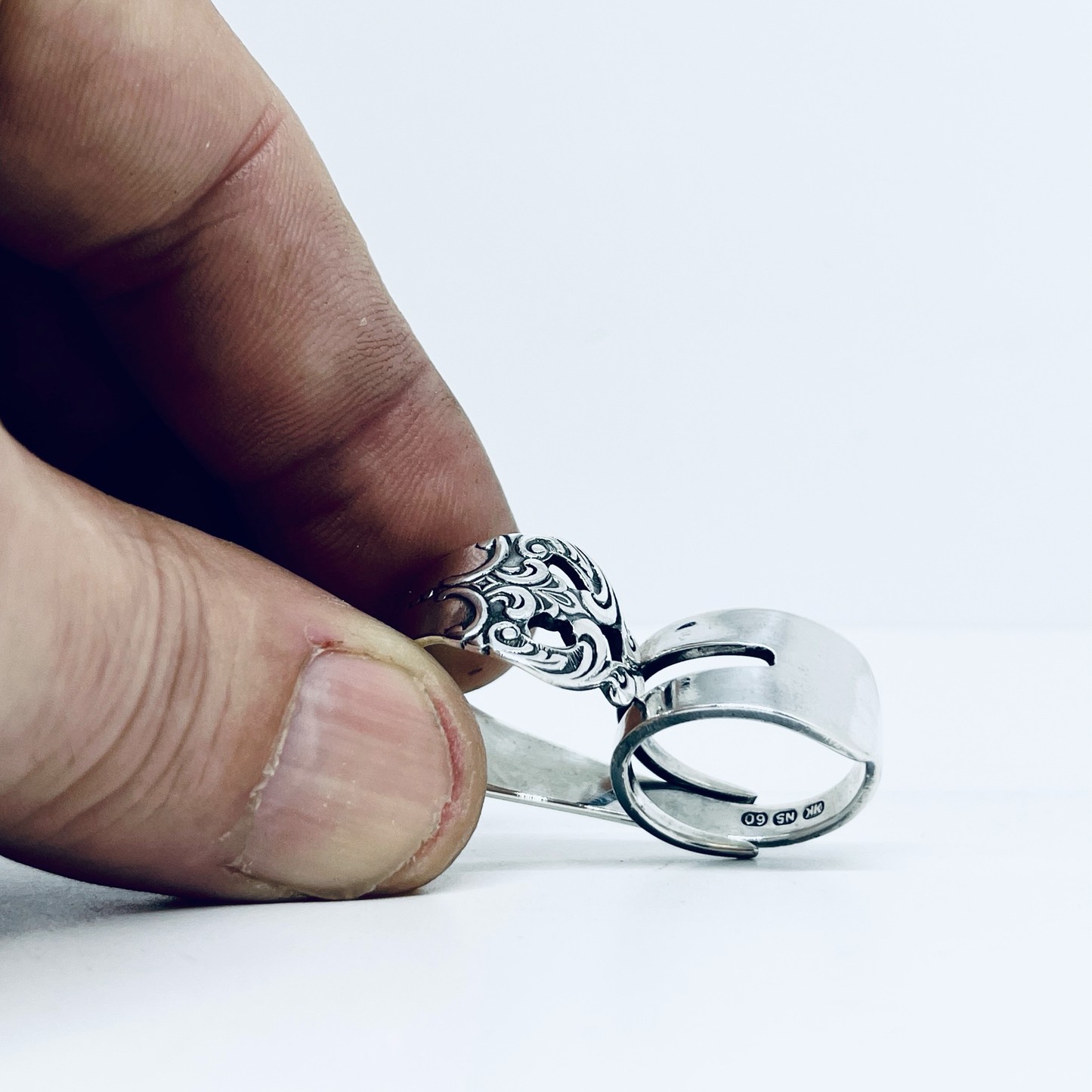 Anello Artigianale Mod. FORCHETTINA DOPPIA Realizzato con intera antica forchettina in Argento (Prima Metà del ’900)