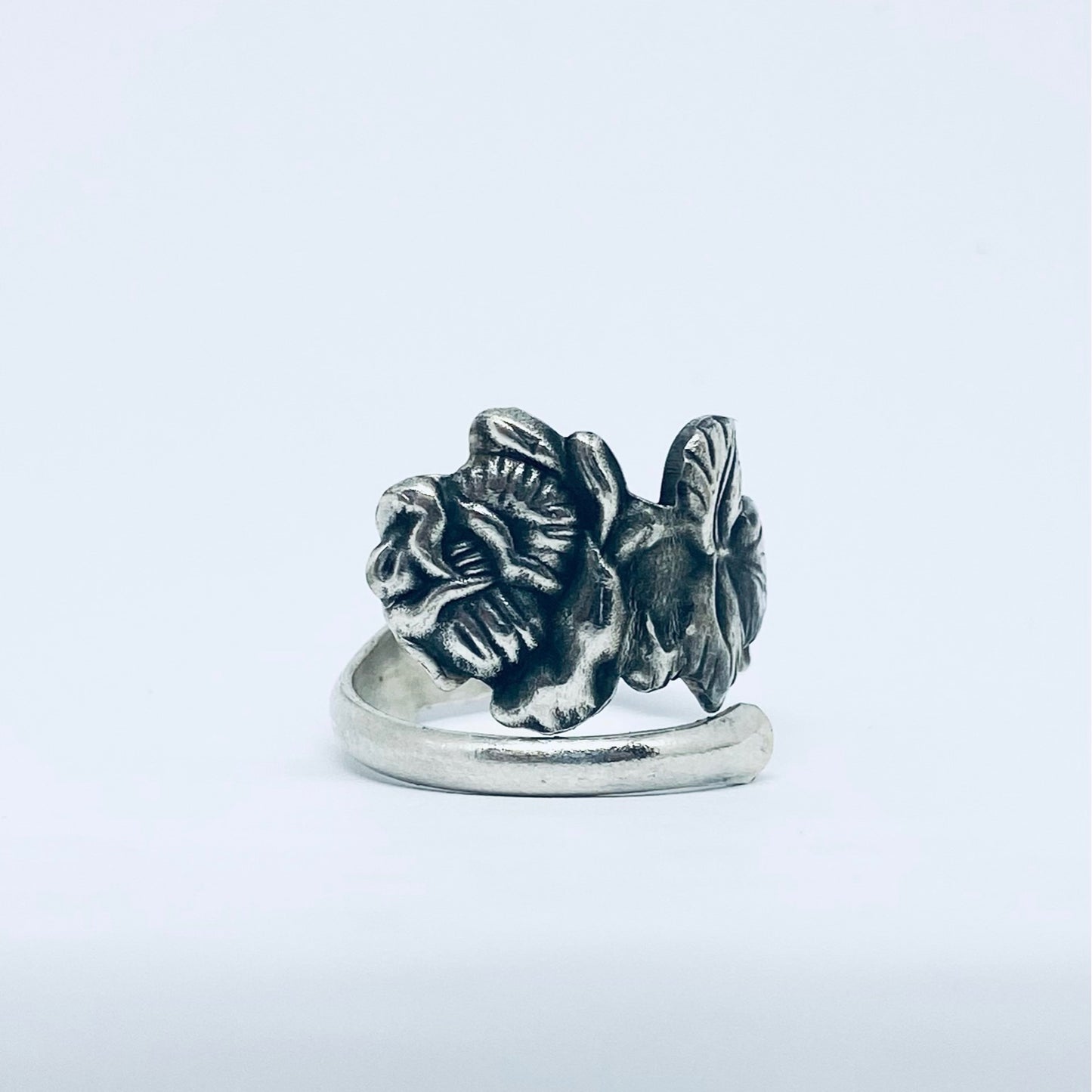 Anello Artigianale ROSA Mod. SPIRALE Realizzato con Antica posata in Argento (Prima Metà del ’900)