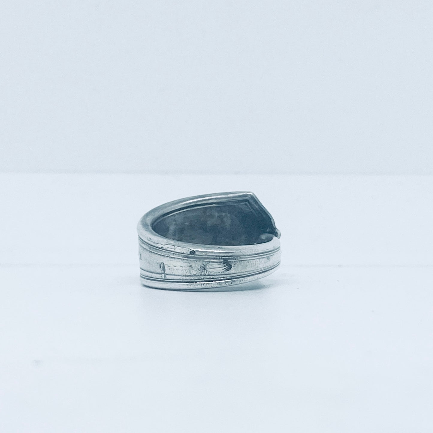 Anello Artigianale Mod. CLASSICO Realizzato con Antica posata in Argento (Prima Metà del ’900)