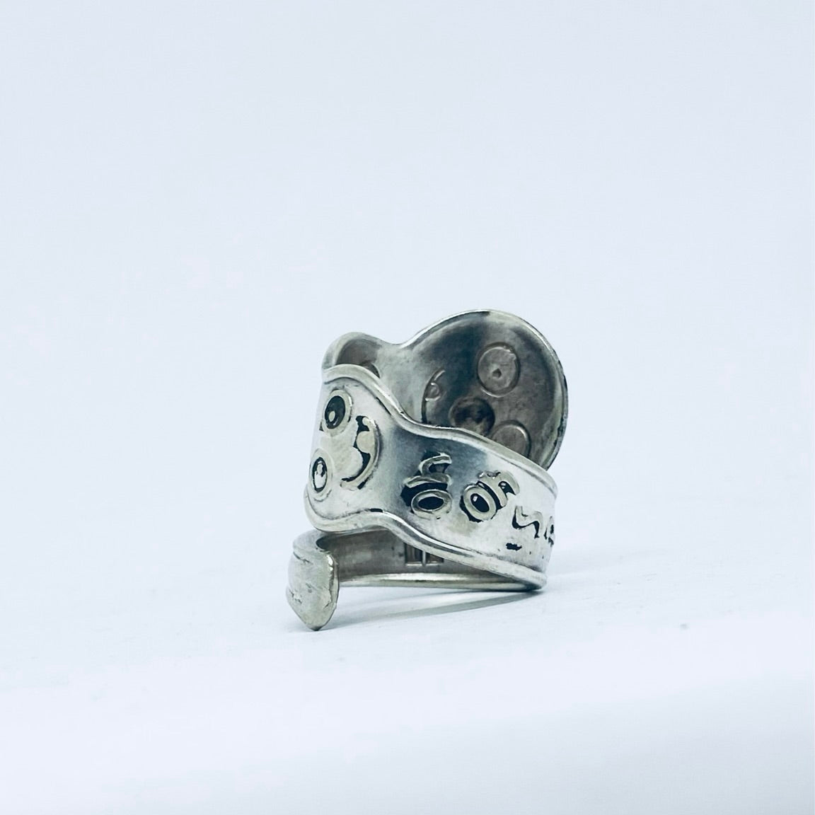 Anello Artigianale SPAGHETTIOS Mod. SPIRALE Realizzato con Antica posata in Argento (Prima Metà del ’900)
