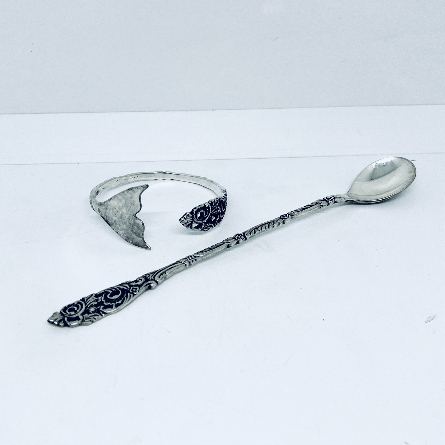 Bracciale Artigianale CODA Mod. TRAFORATO Realizzato con Antica posata in Argento (Prima Metà del ’900)