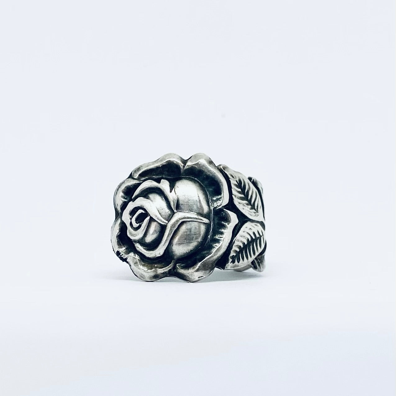 Anello Artigianale ROSA Mod. CLASSICO Realizzato con Antica posata in Argento (Prima Metà del ’900)