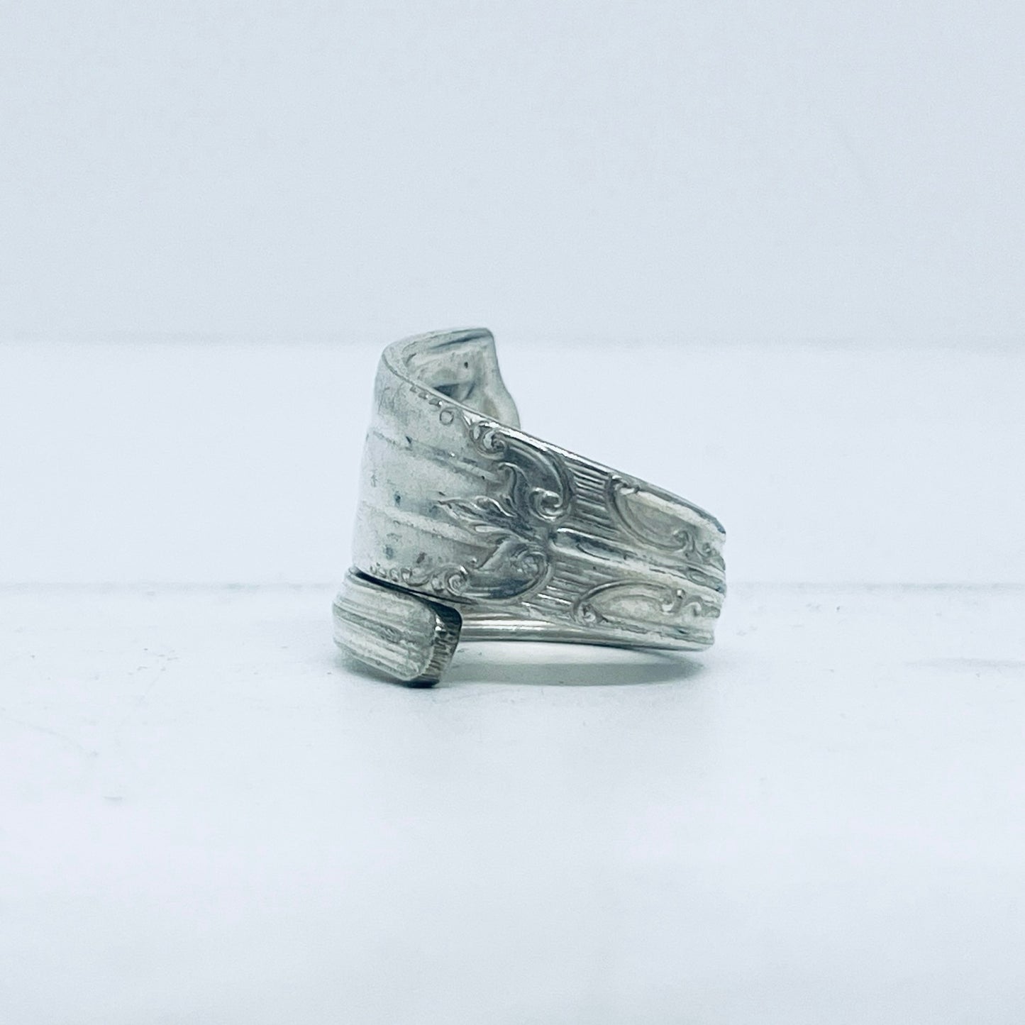 Anello Artigianale Mod. SPIRALE Realizzato con Antica posata in Argento (Prima Metà del ’900)